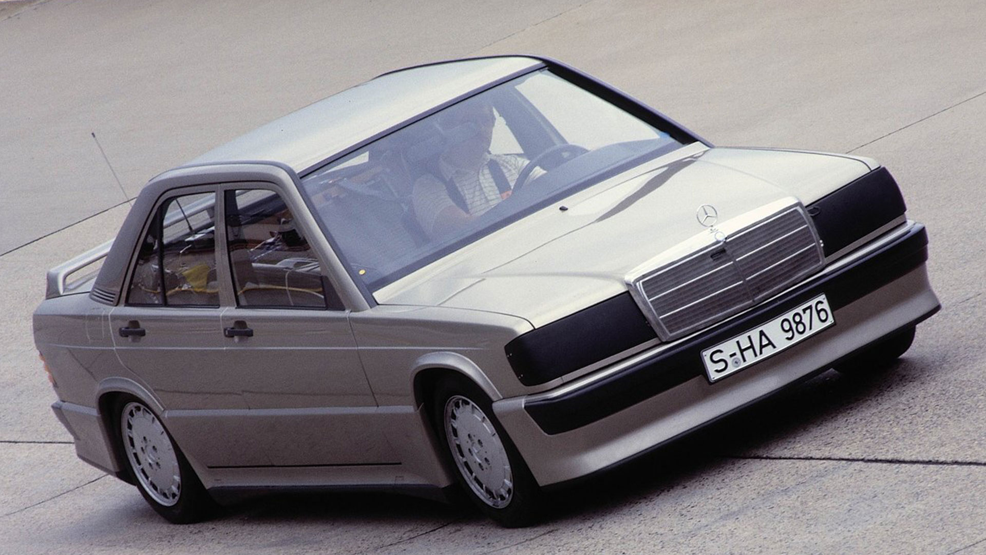 Mercedes-Benz-190E