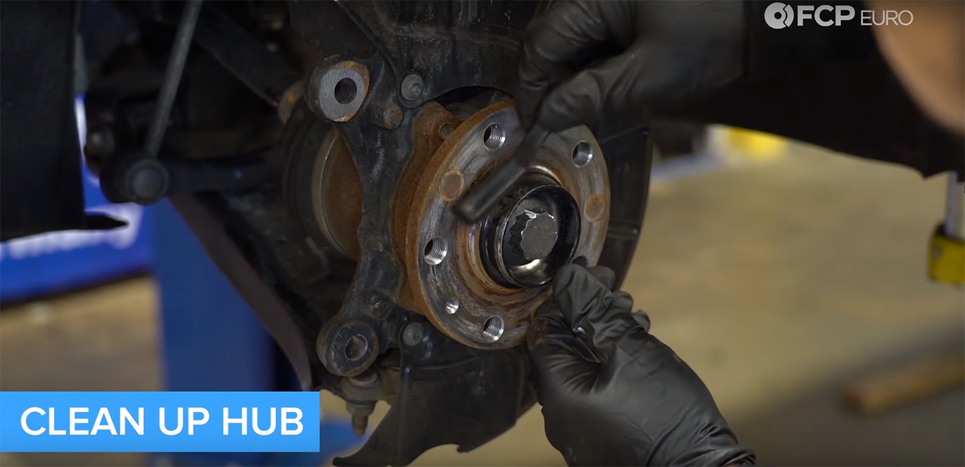 VW Audi Wheel Hub Cleaning
