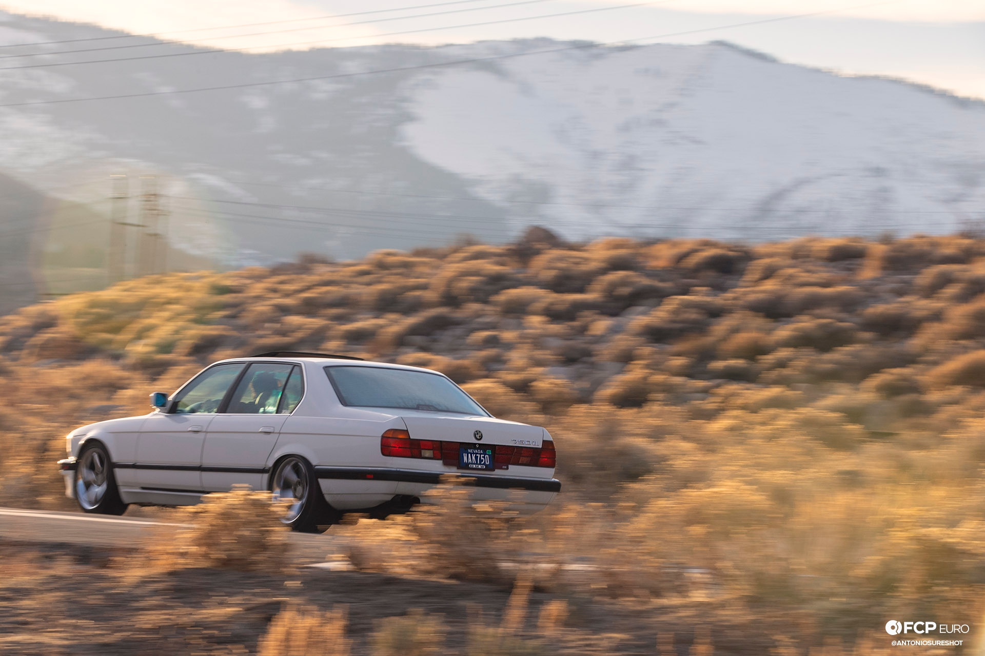 BMW E32 750iL 6 speed ANT23873 crop