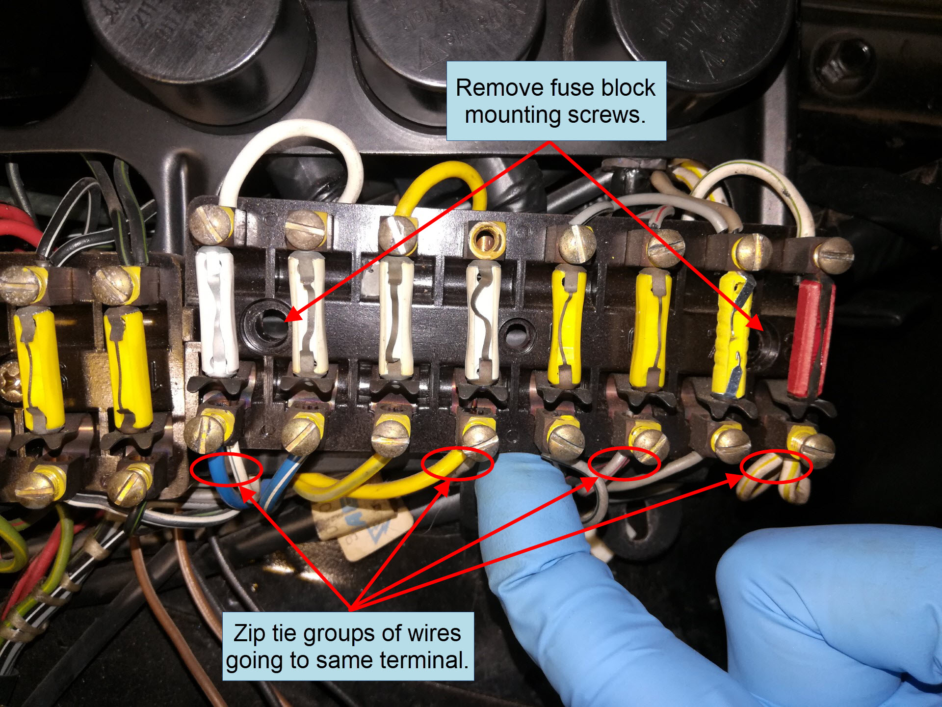 Air-cooled Porsche 911 Fuse Block