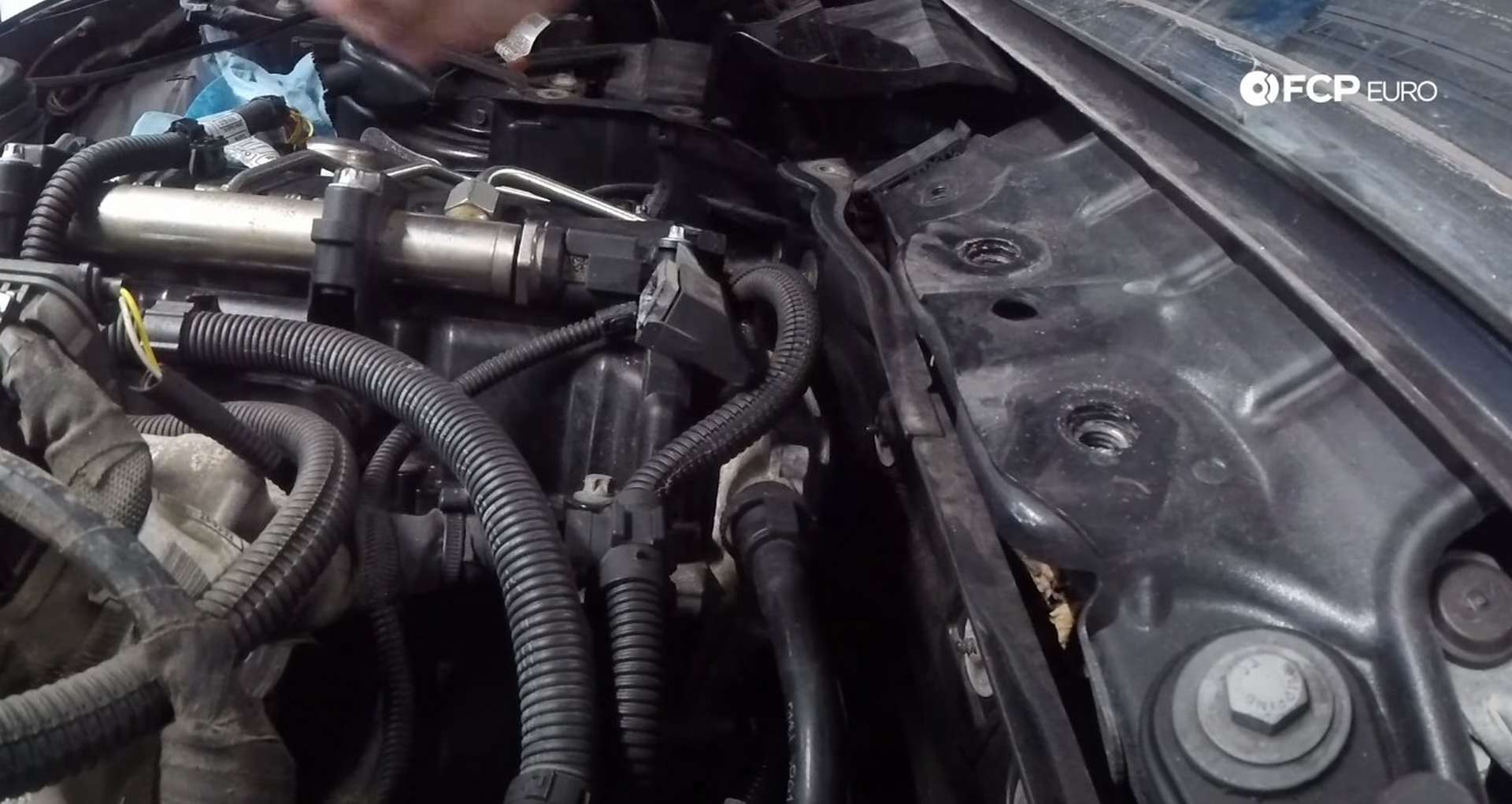 DIY BMW N20 Vacuum Pump brake booster vacuum line location