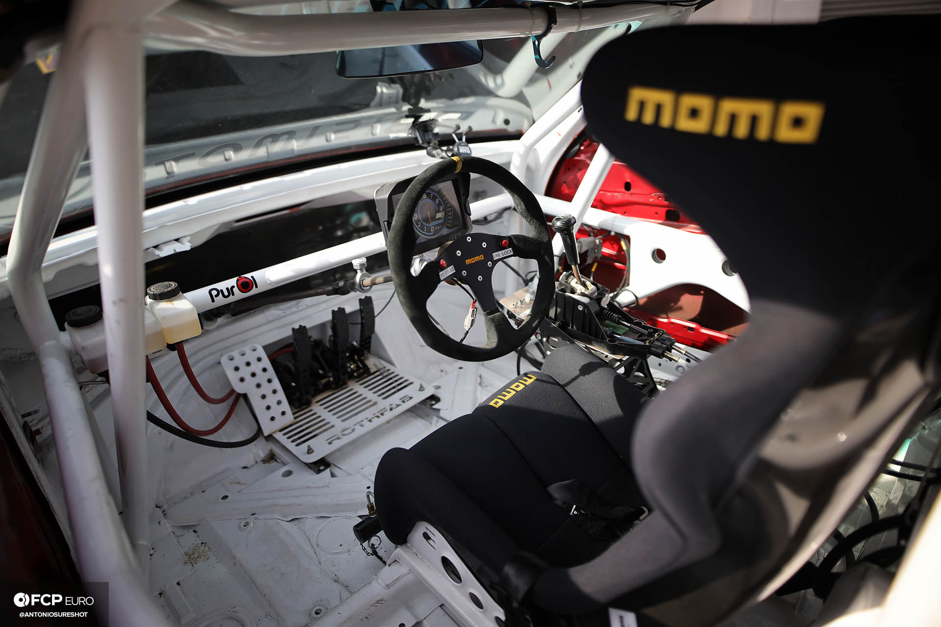 Momo Bisimoto AEM Infinity Porsche Boxster 986 Twin Turbo Center Seat