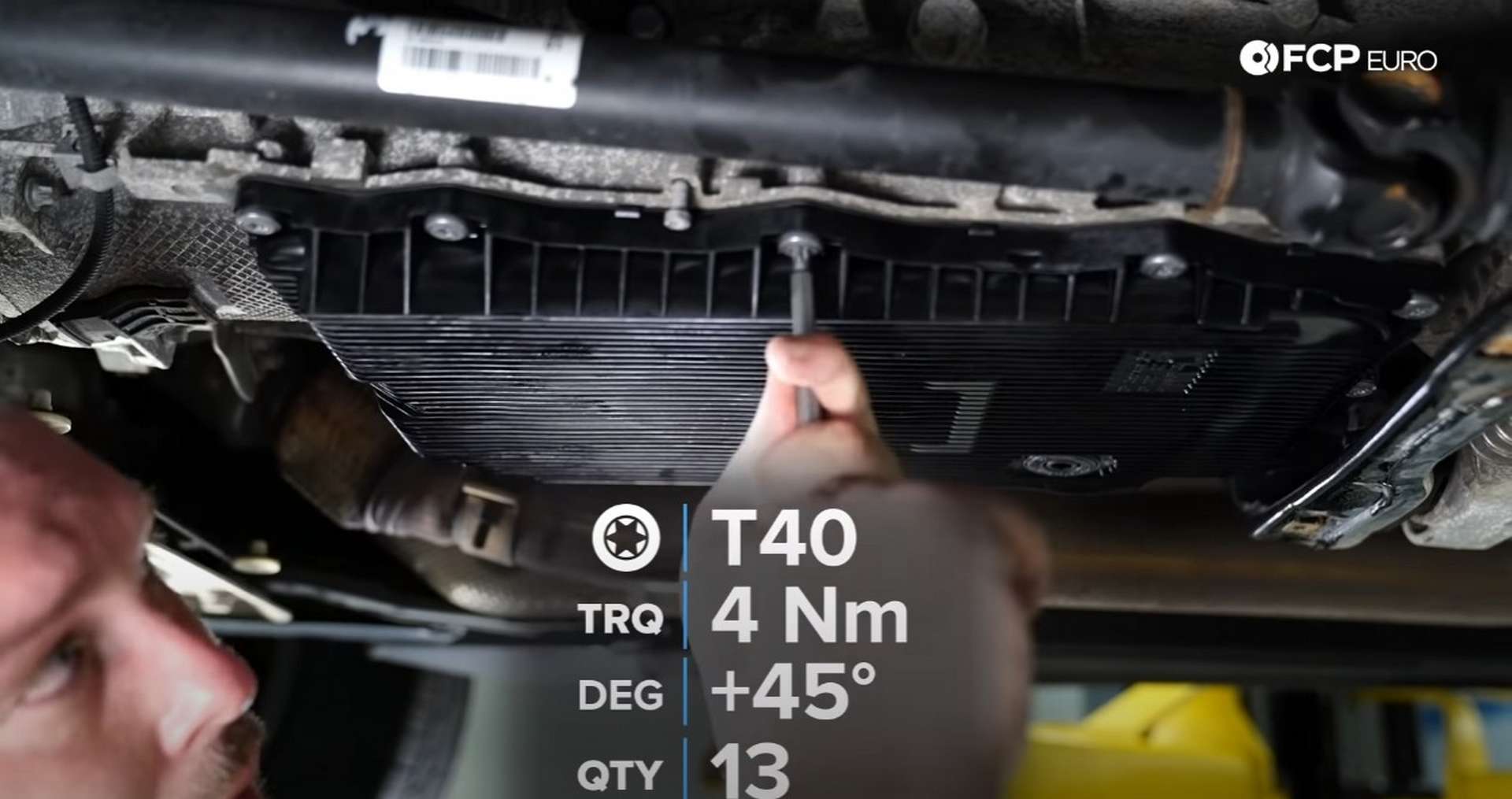 DIY BMW ZF 8HP Oil Change torquing the pan