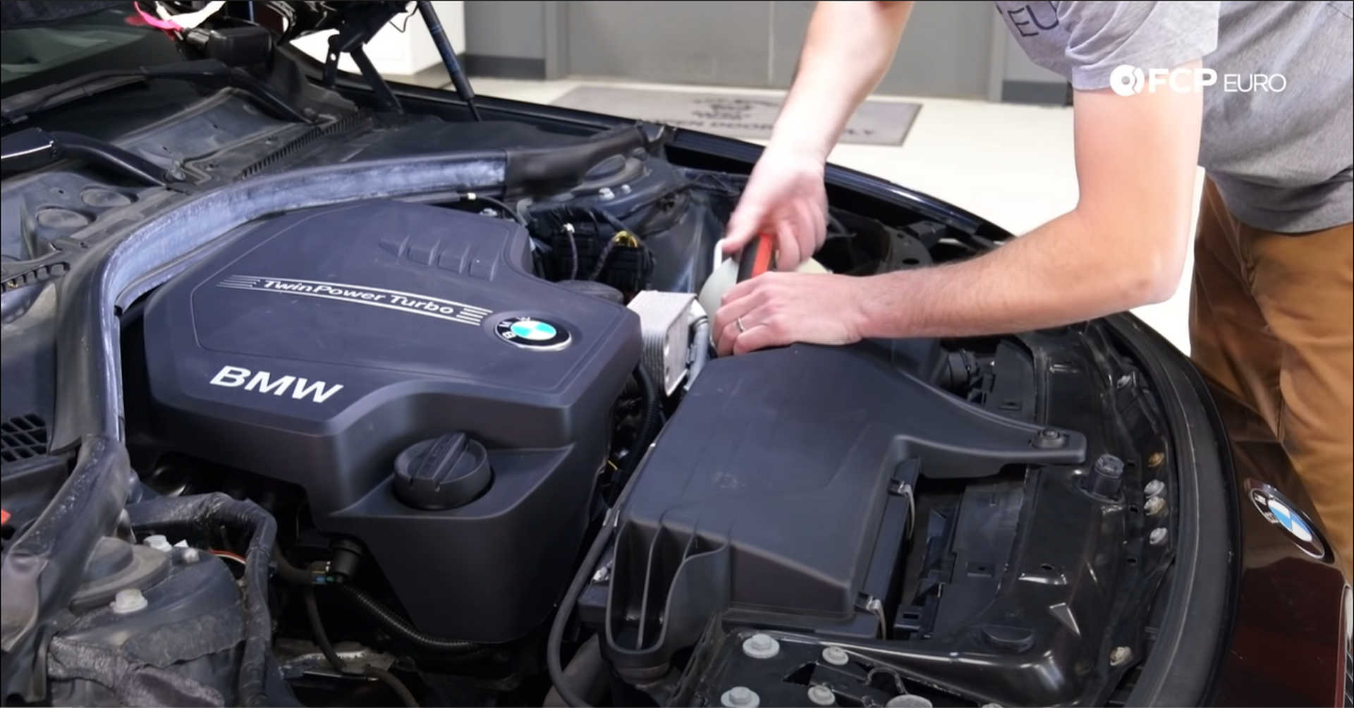 DIY BMW N20 Timing Chain loosening the intake clamp