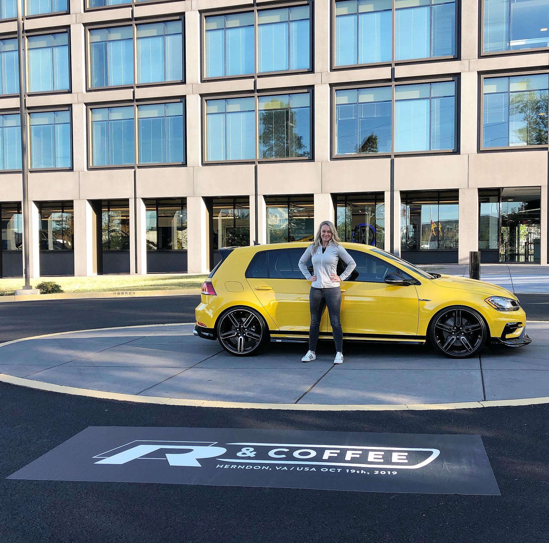 Megan with Ginster Yellow Golf R Spektrum at R& Coffee