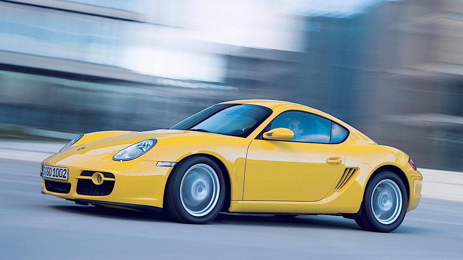 02-Porsche-Cayman