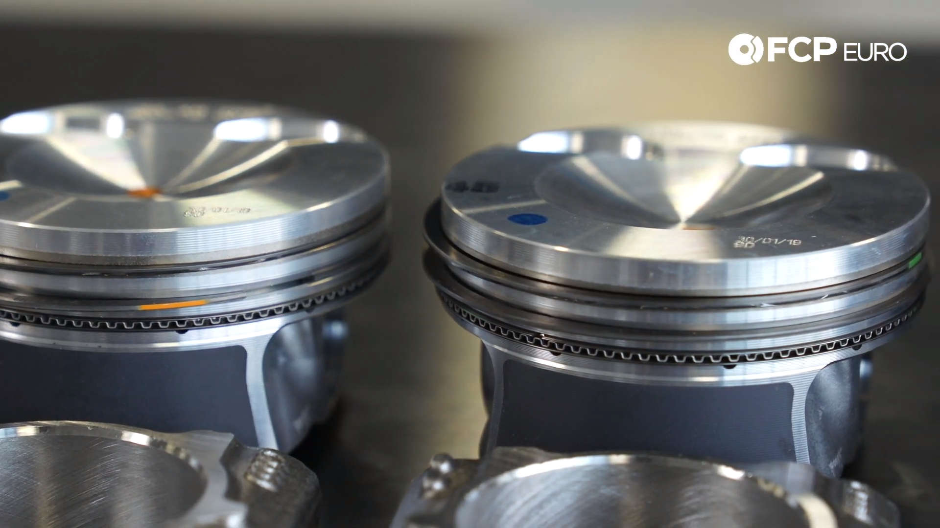 audi-b8-piston-kit-closeup