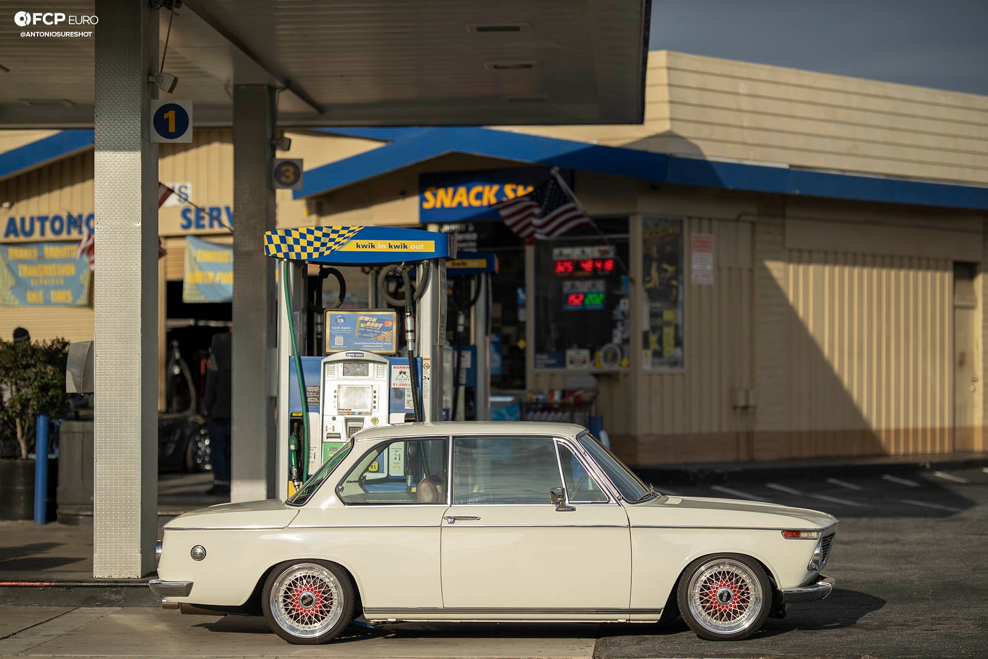 Engine Swapped 1972 BMW 2002 with 400hp Turbo Charged M20 and BBS RS