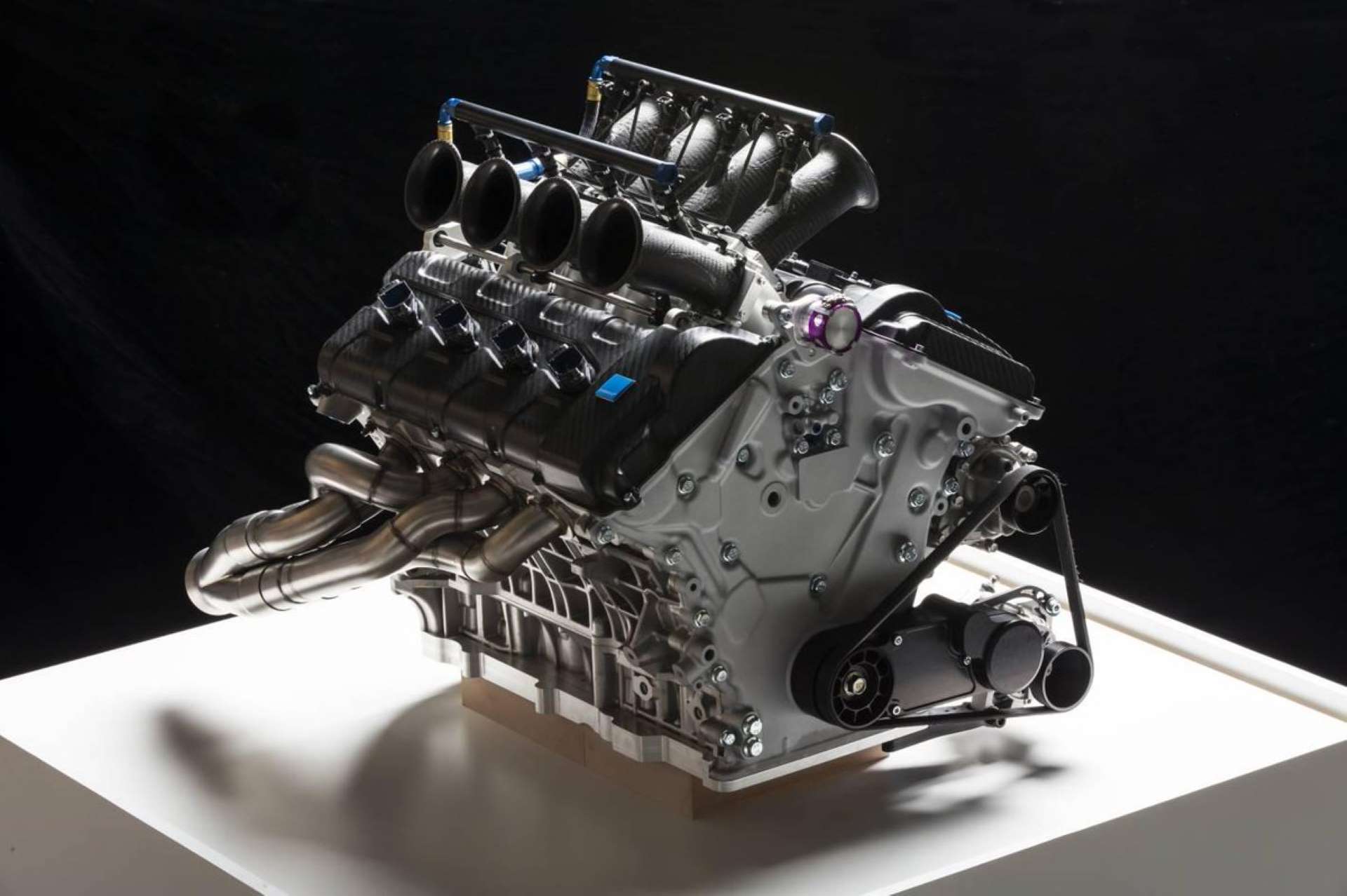 Volvo Polestar V8