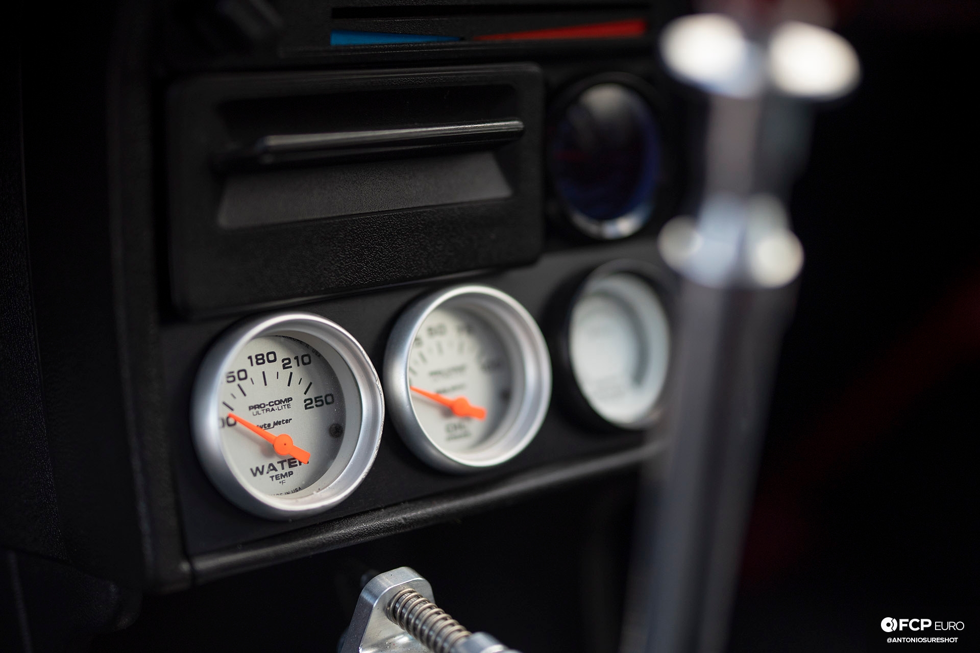 Autometer Pro Comp Volkswagen Scirocco Audi TT BEA engine swap Westwide Mexico Socal Big Euro