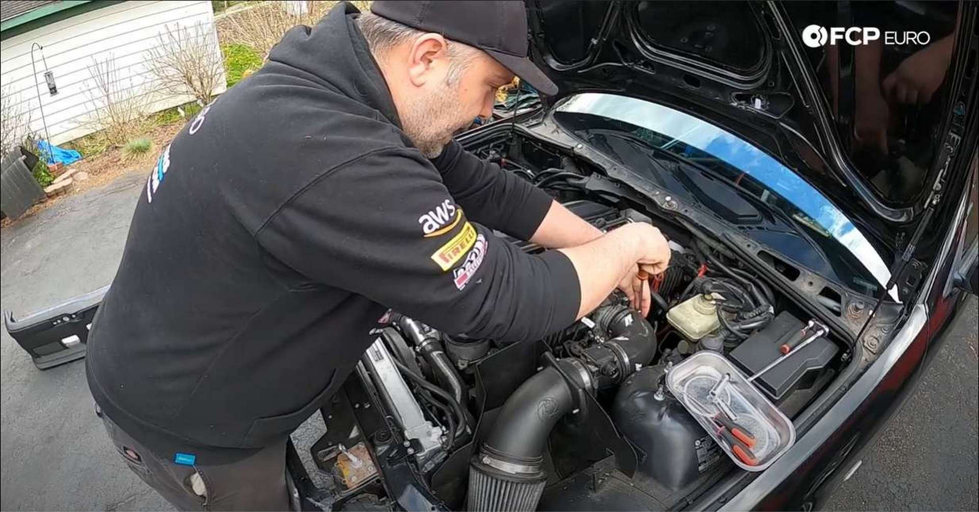 DIY BMW M50 Intake Manifold removing intake clamp