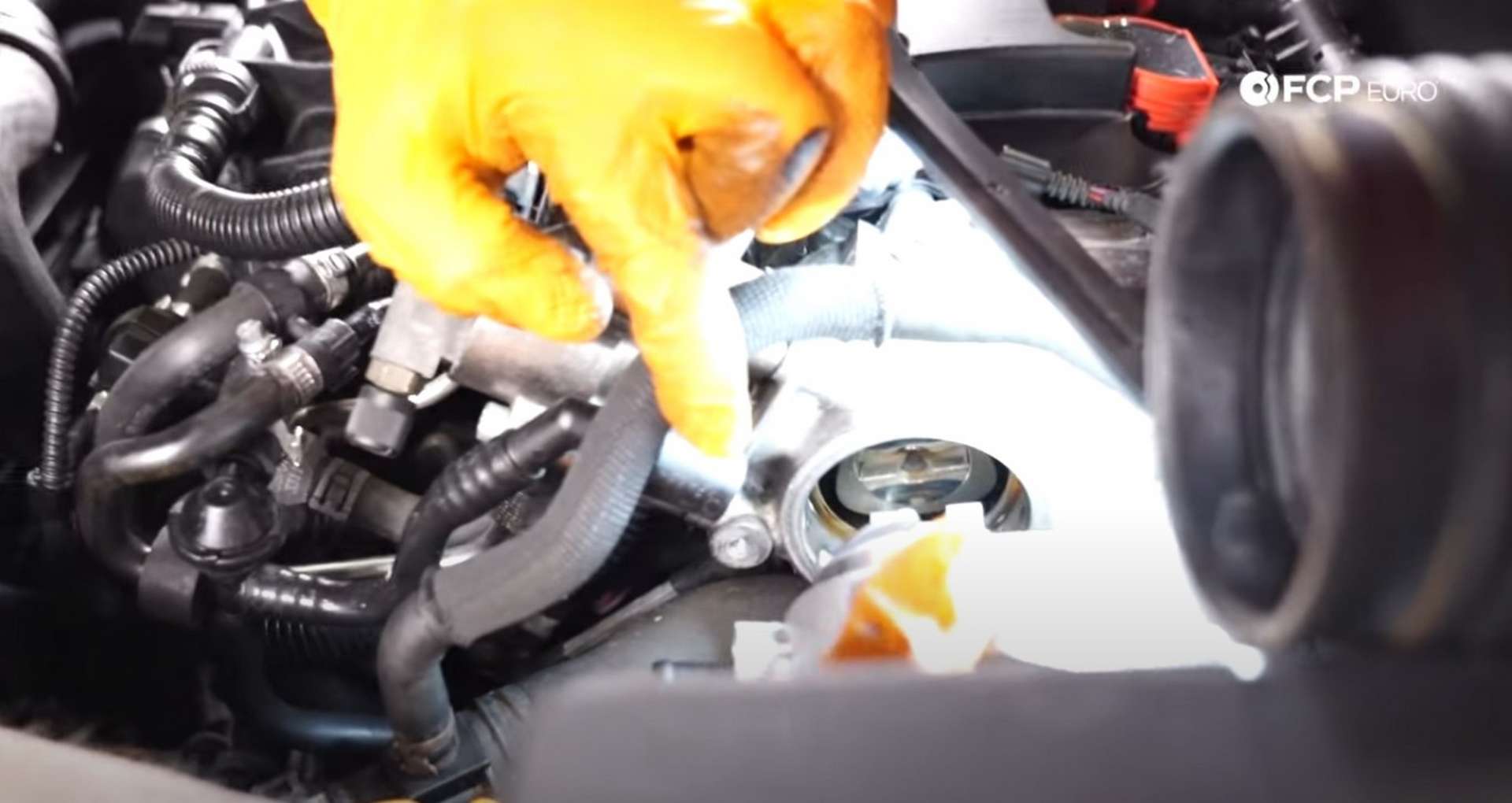 DIY VW GTI MK.5 Vacuum Pump Replacement fitting the new pump