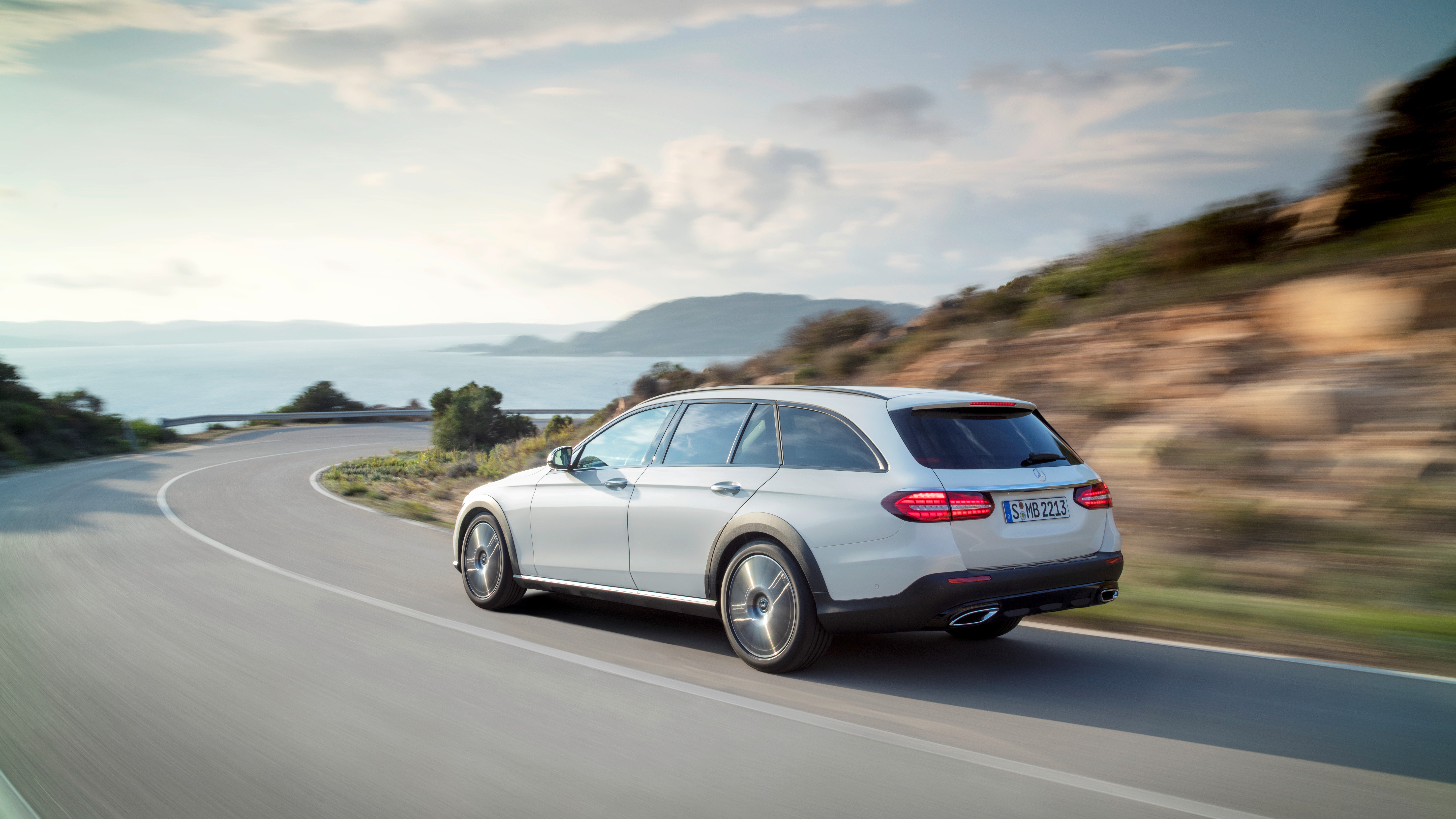 Mercedes-Benz E450 All-Terrain