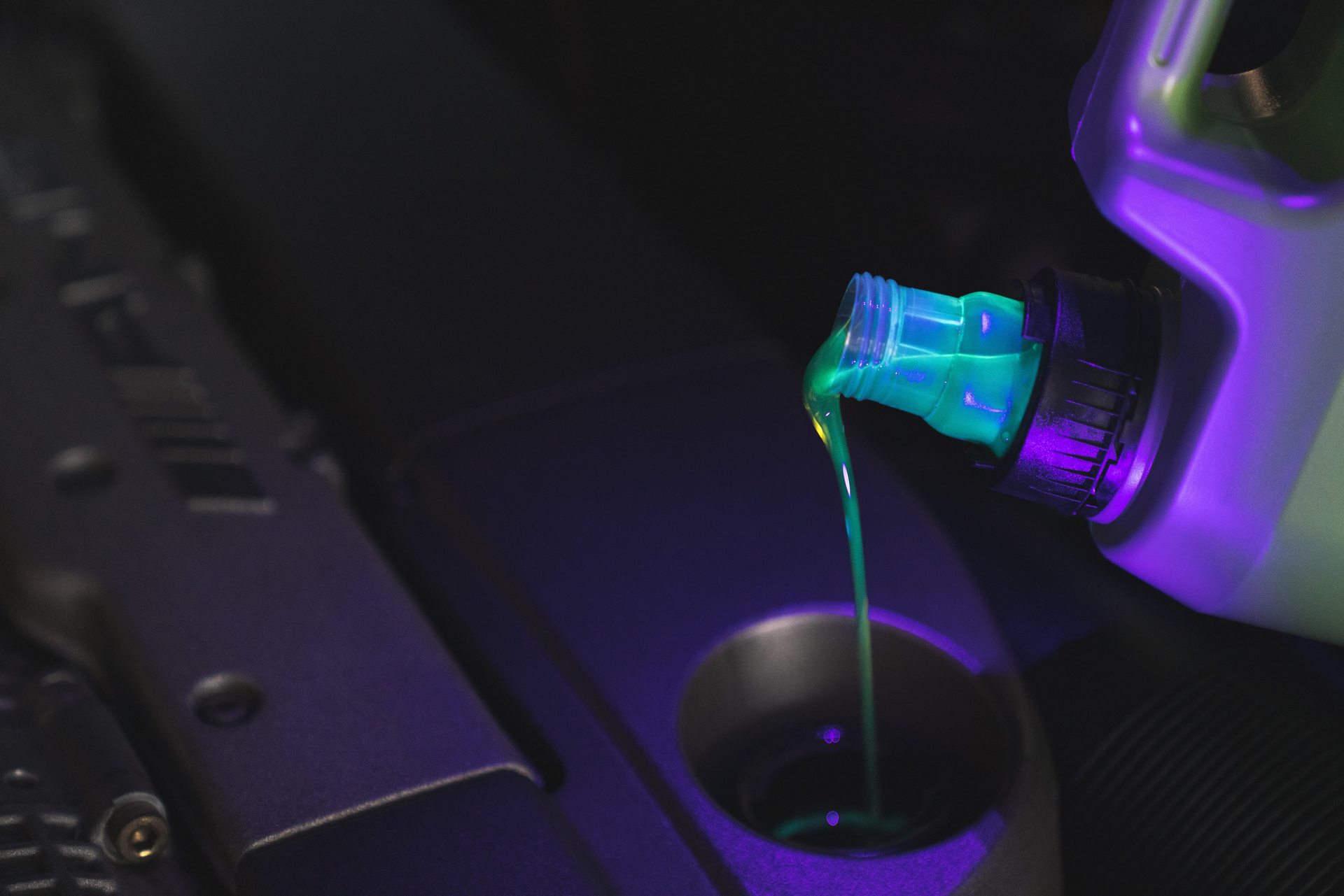 LIQUI MOLY MOLYGEN Glowing Pour