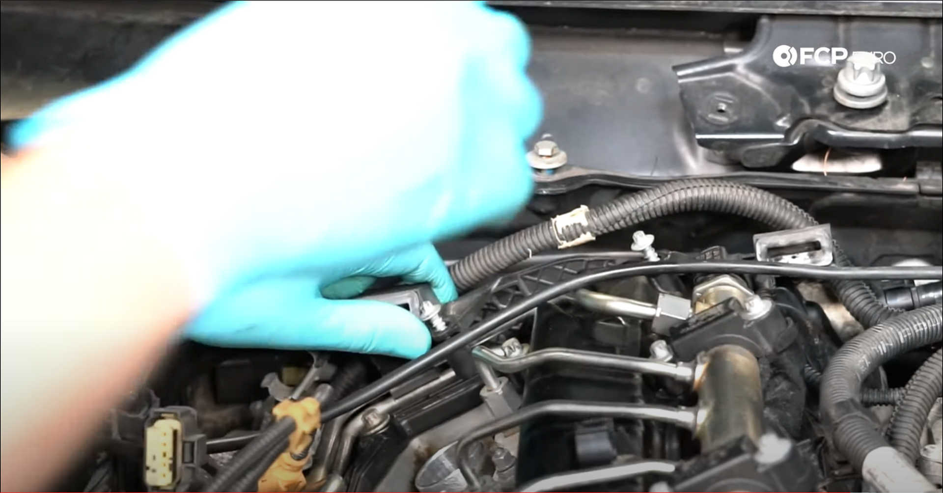 DIY BMW N20 Timing Chain harness bracket orientation and screw locations