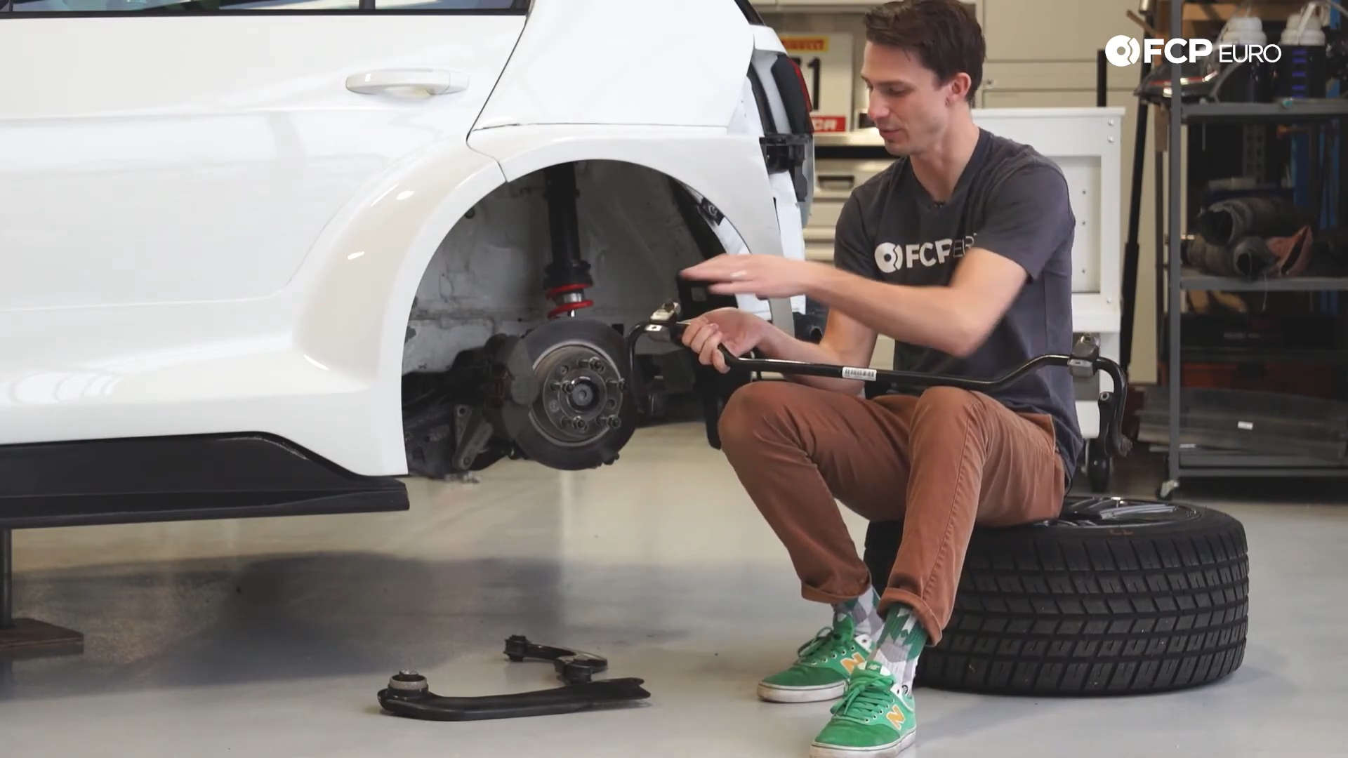 18-race-cars-explained-rear-swaybar