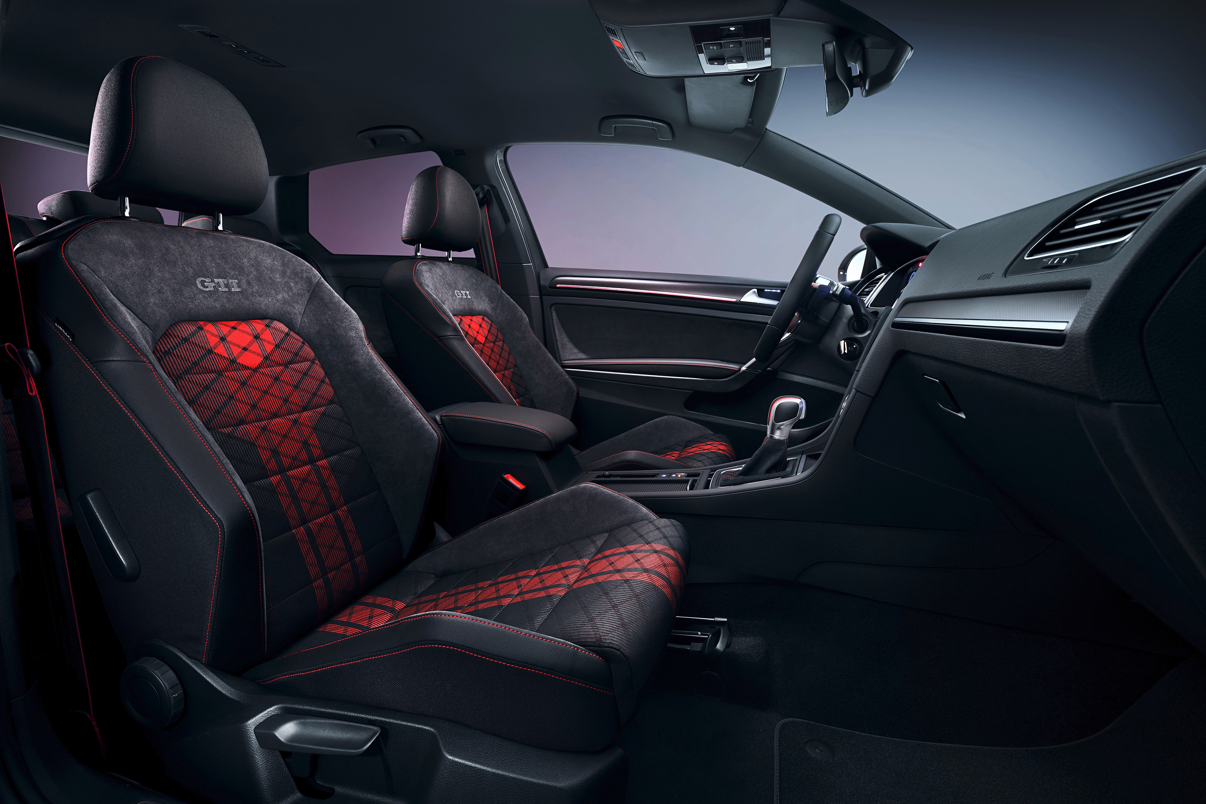 Golf GTI TCR Concept 8