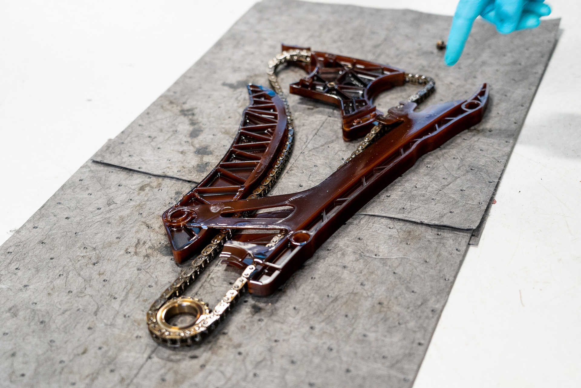 DIY BMW N20 Timing Chain removing the timing chain assembly