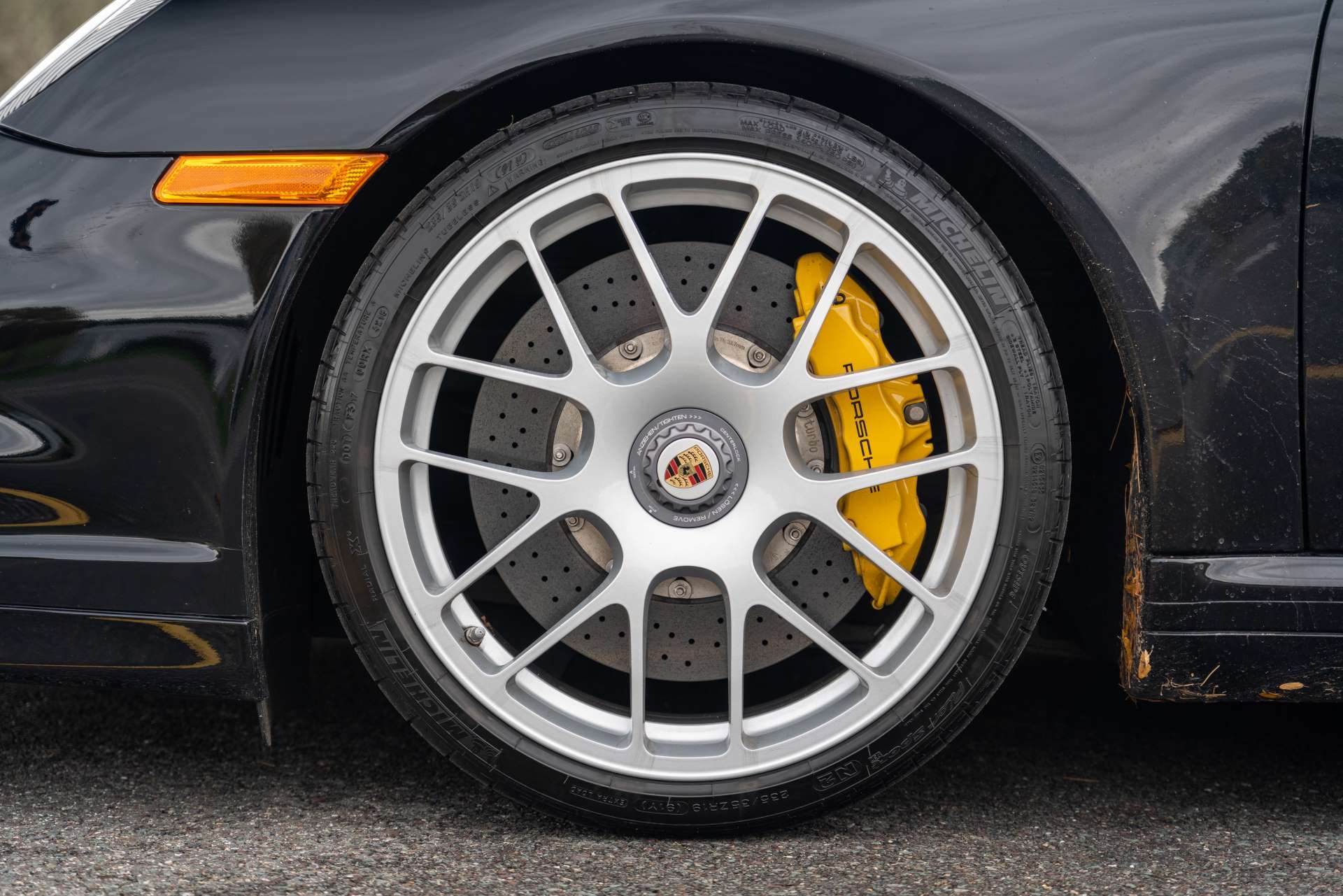 Porsche 997 911 Buyer's Guide PCCB RS Spyder Wheels