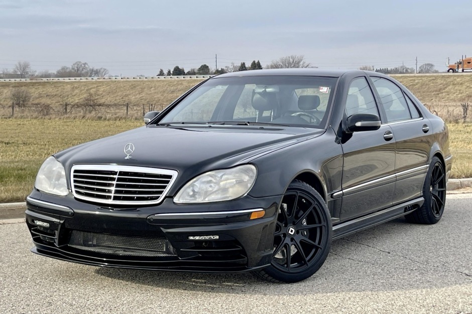 2021 Auction Finds Mercedes W220 S500 Guard front three-quarter