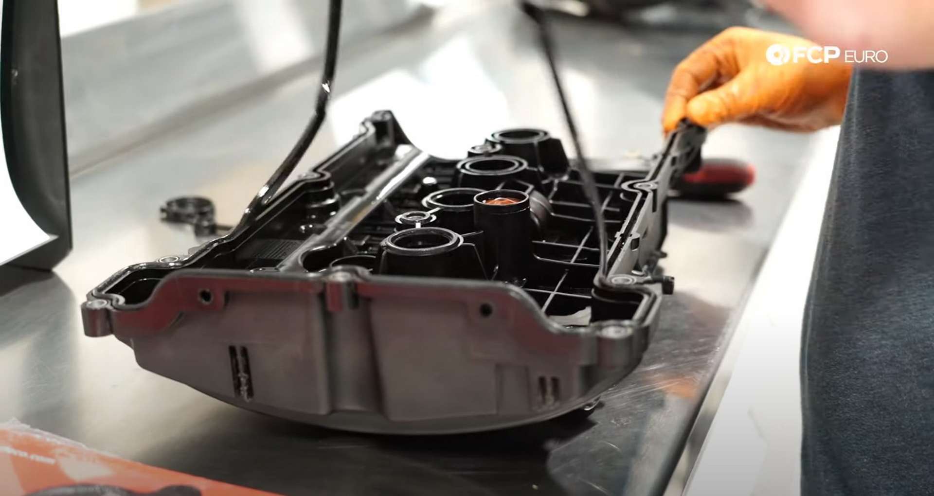 DIY MINI R56 Timing Chain Replacement replacing the valve cover gasket