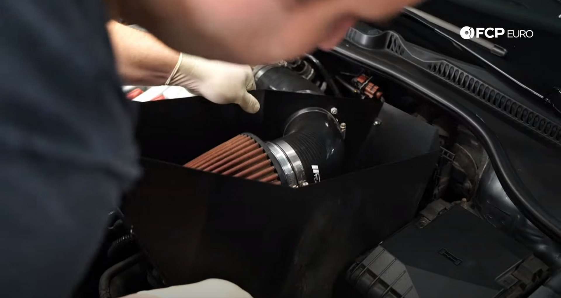 18-DIY-VW-VR6-Valve-Cover-Gasket-Removing-Intake