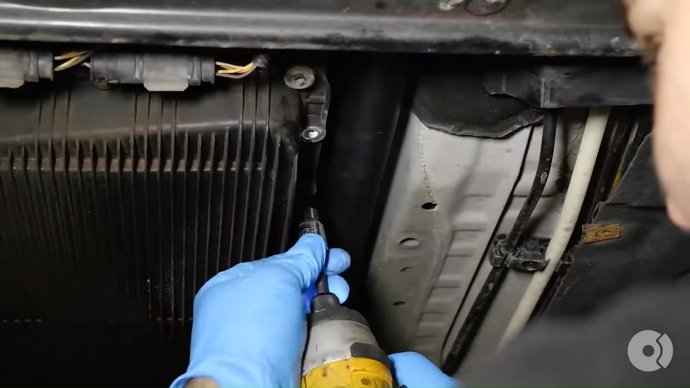 BMW Automatic Trans Pan Screws