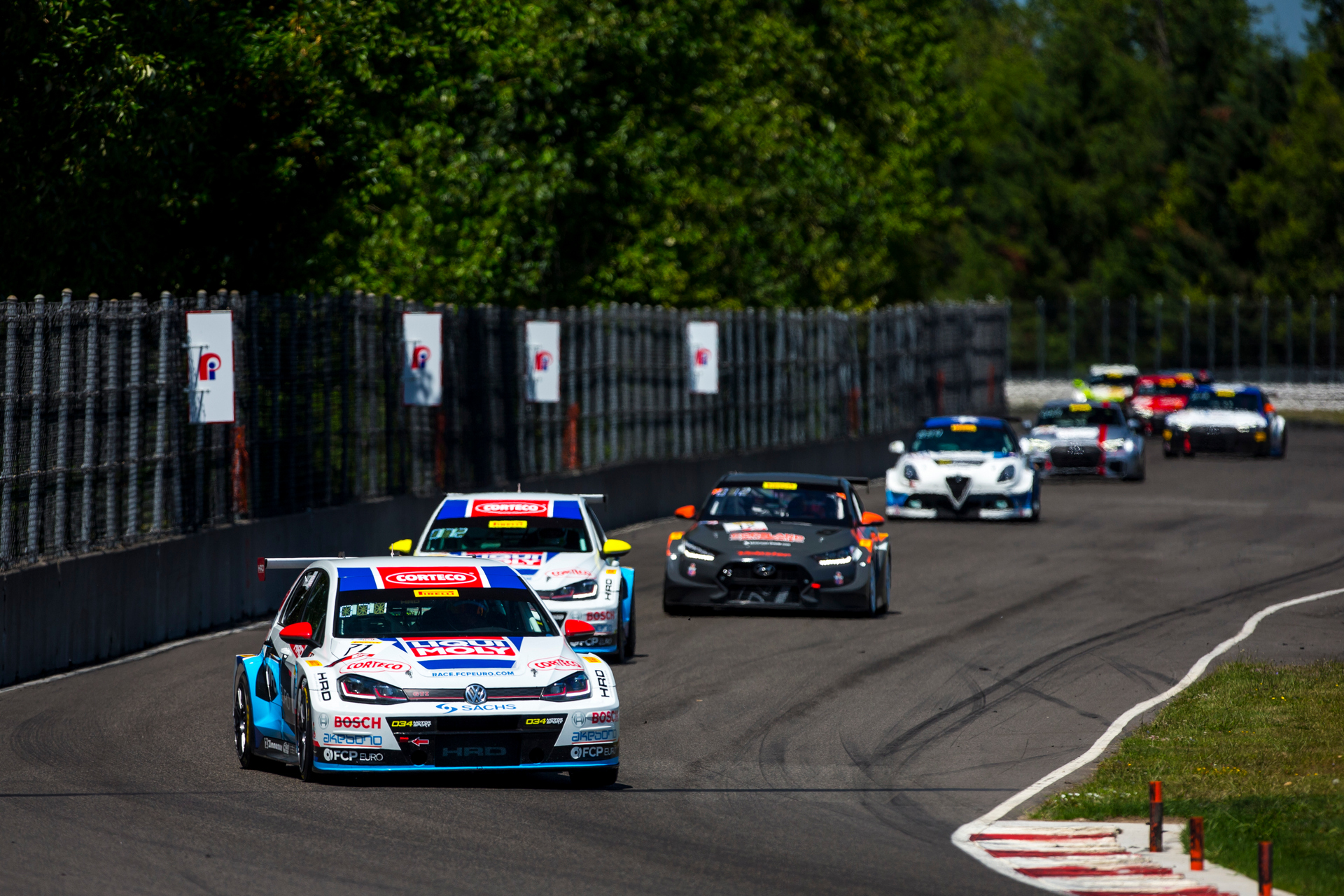 sunday-race-2