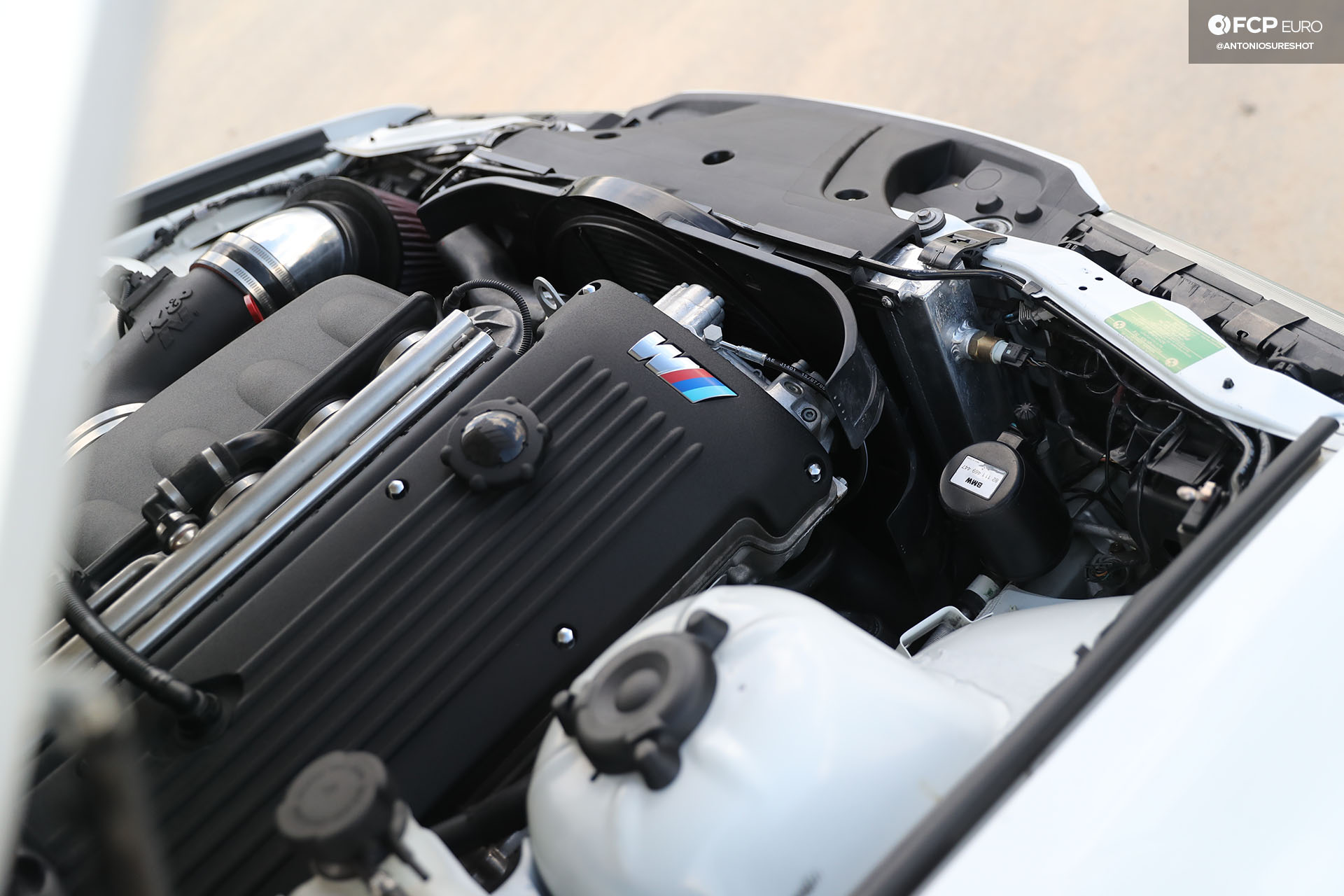 Garage Welt E36 BMW M3 4door sedan S54 swap