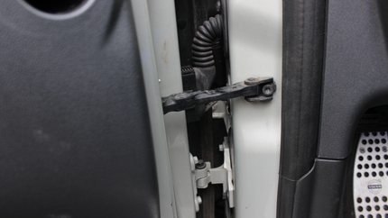 How To Fix Intermittent Door Controls on a P1 Volvo (S40/V50/C30)