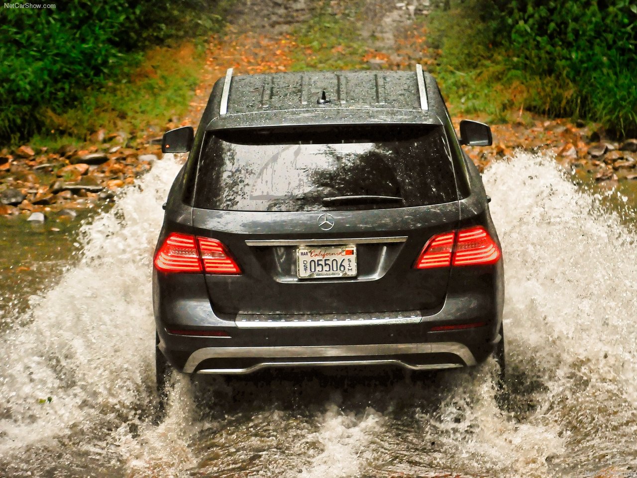 Mercedes-Benz-M-Class-2012-1280-99