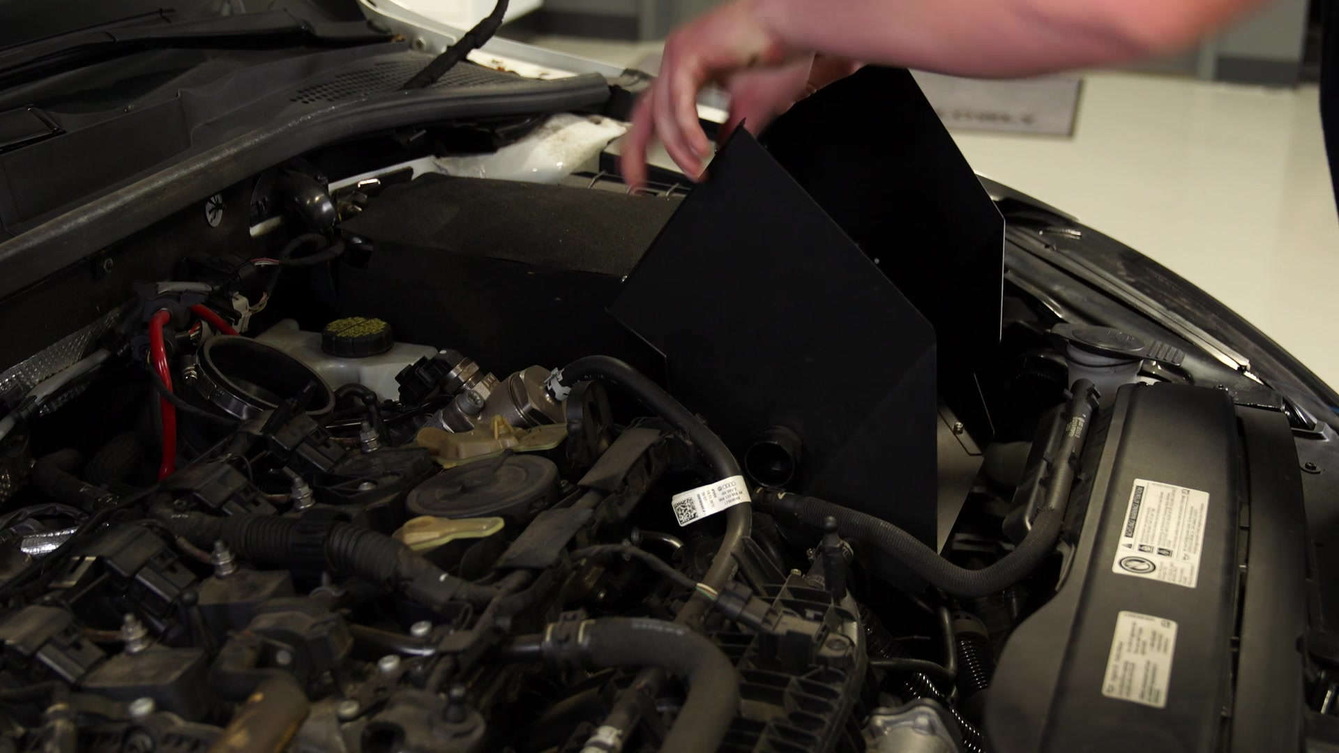 03-vw-mk7-manifold-removal-intake