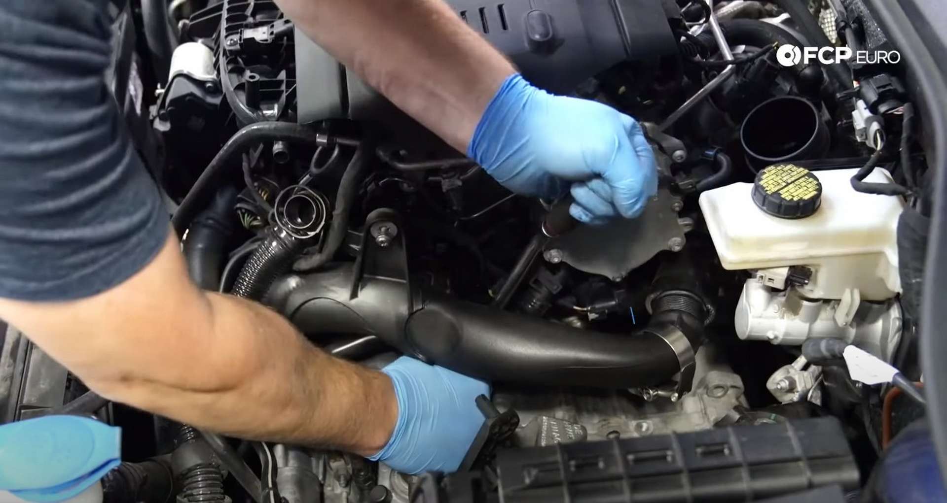 11-DIY_VW_GTI_Clutch-Job-Prepping-Topside-Transmission