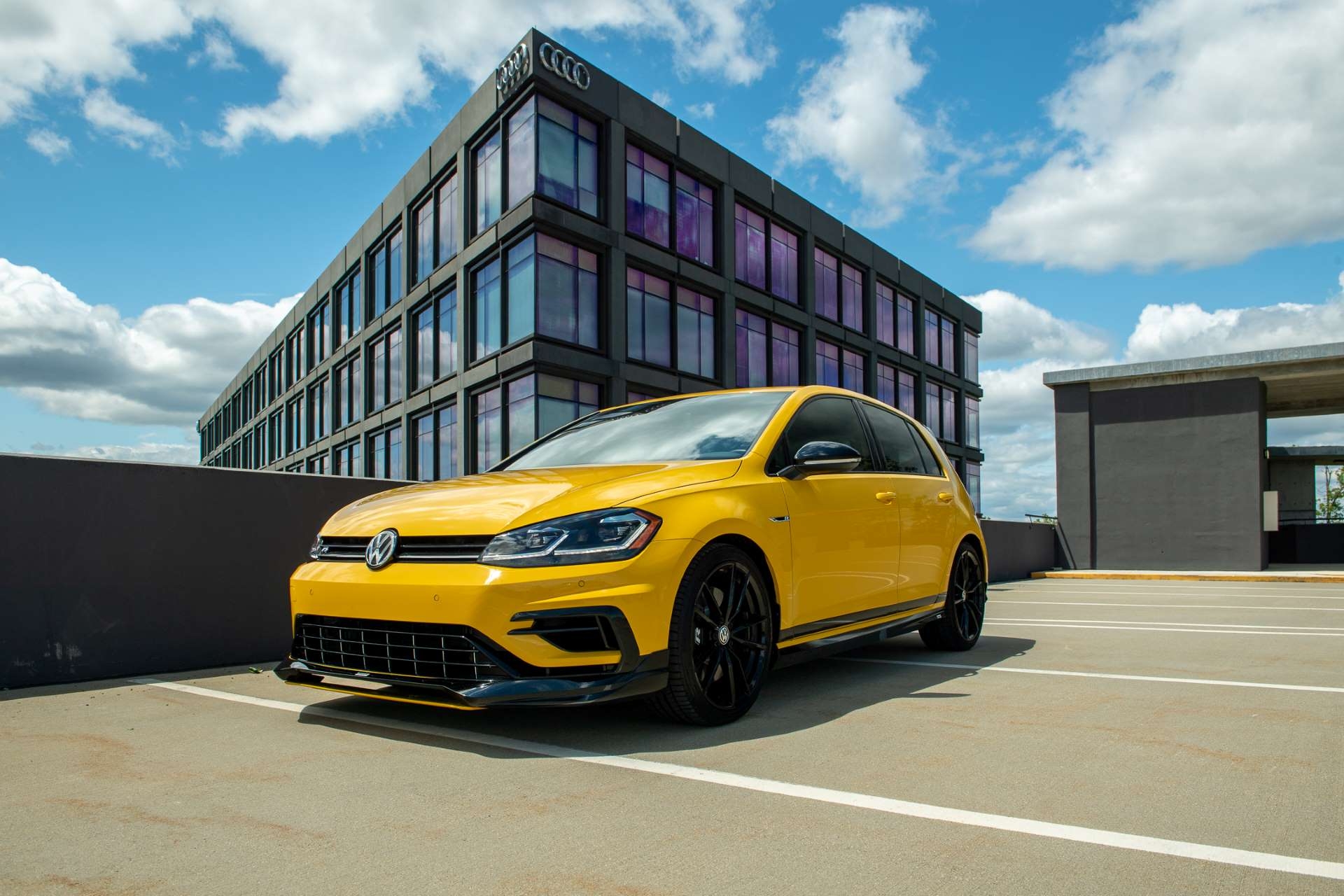 Ginster Yellow Mk7.5 Golf R Volkswagen