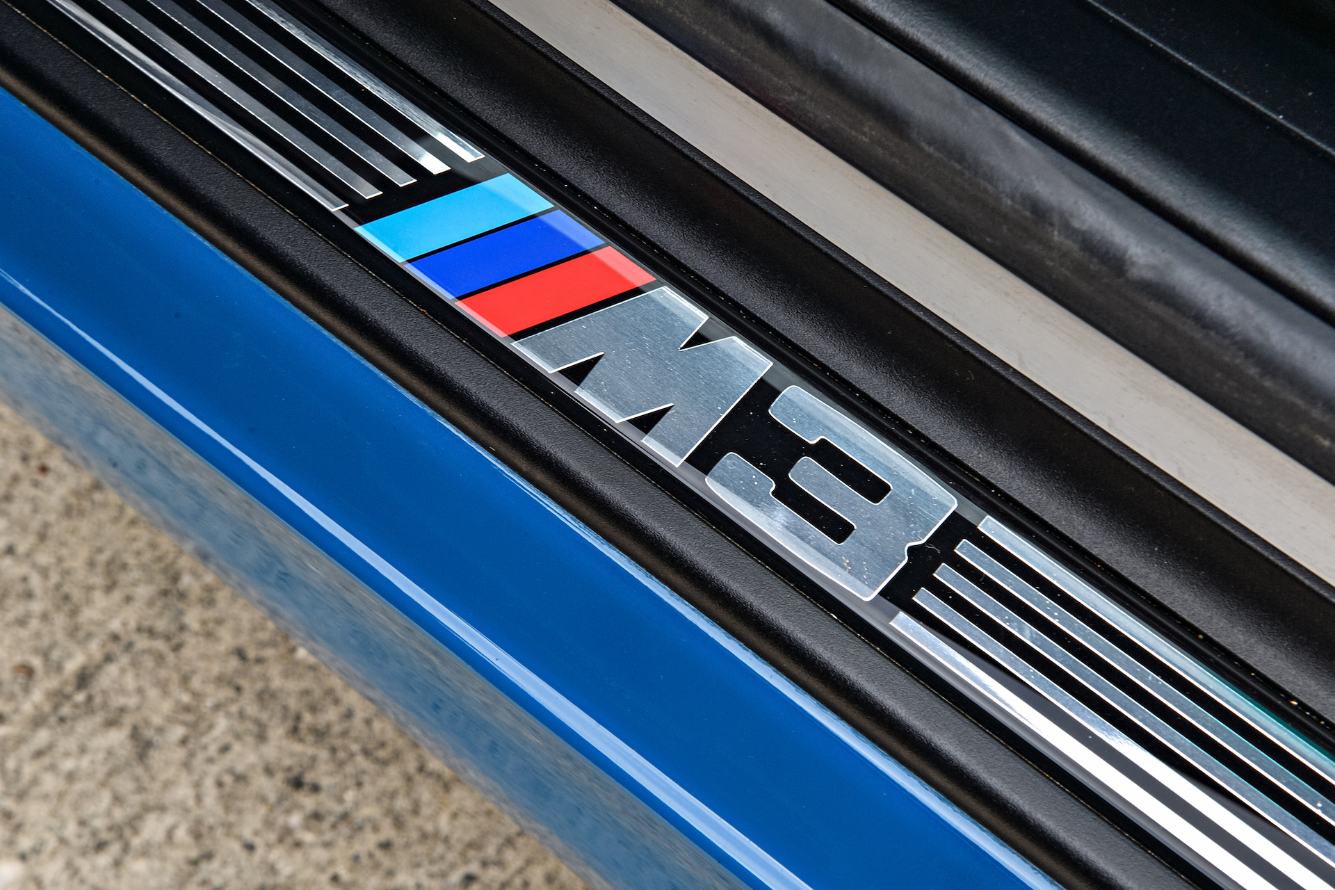 FCP_EURO_E46_M3_BMW_Buyers_Guide_M3_Door_Sill