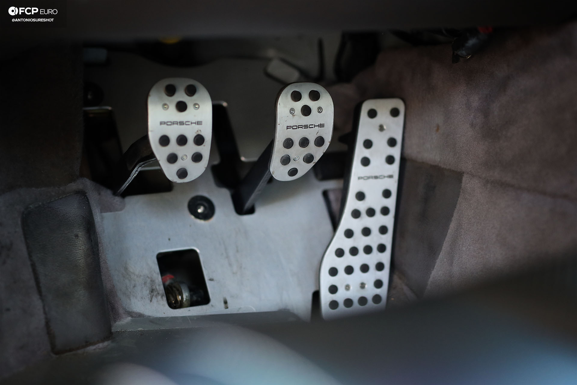 1996 Porsche 911 Carrera 993 RWB pedal box