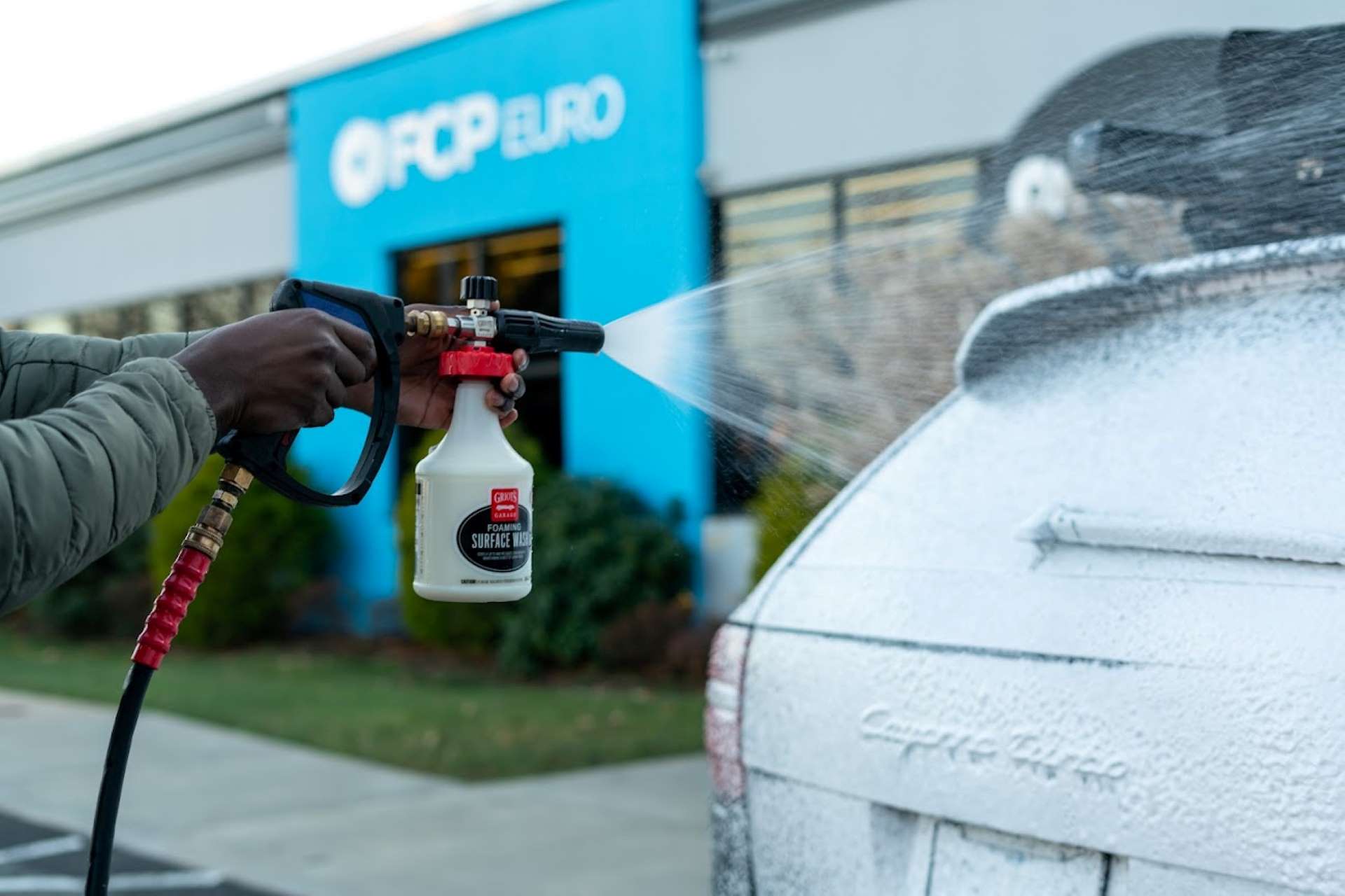 FCP Euro 2021 Holiday Gift Guide Griot's Foaming Surface Wash
