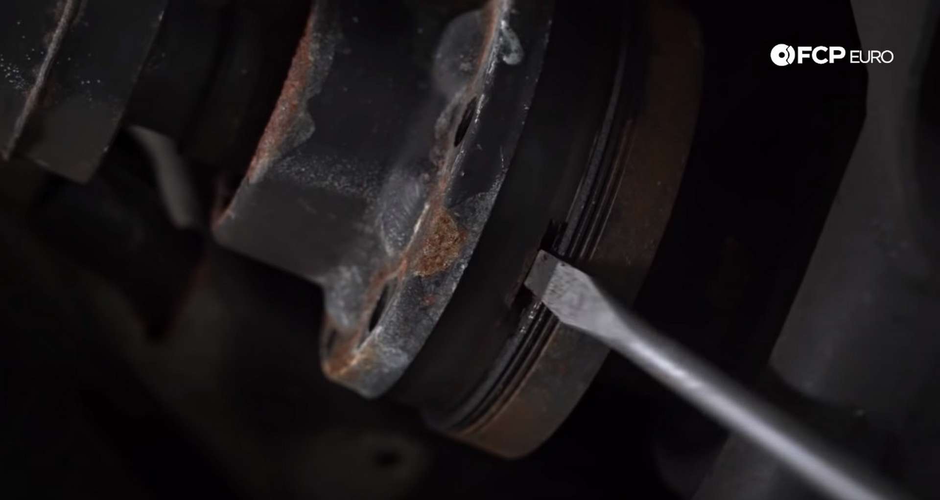 DIY E46 BMW M3 Rear Subframe Refresh Part 1 using the slots in the driveshaft flange