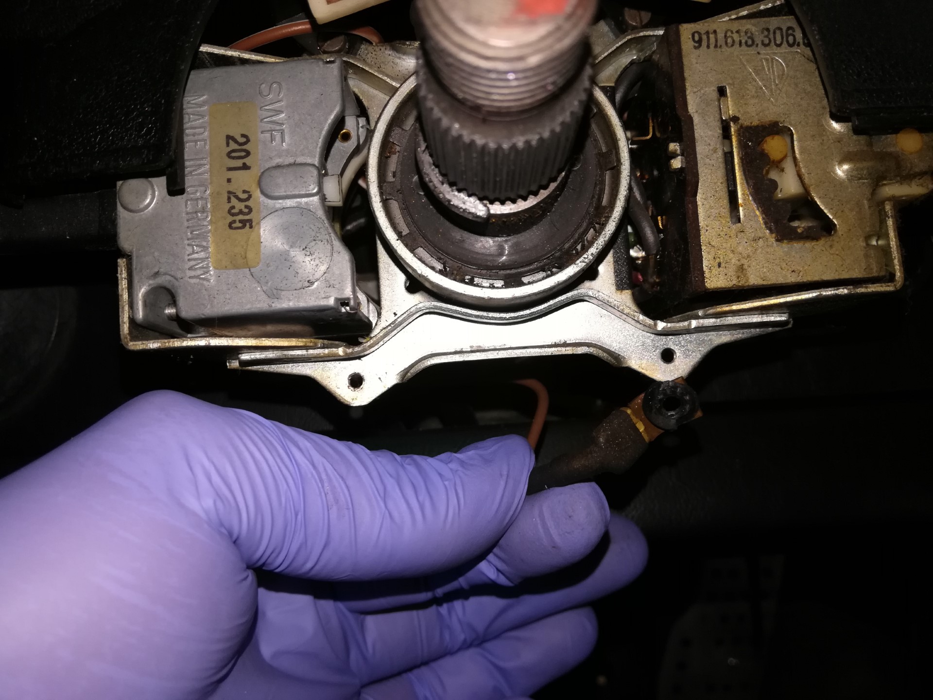 Air-cooled Porsche 911 Steering Column Ground Wire