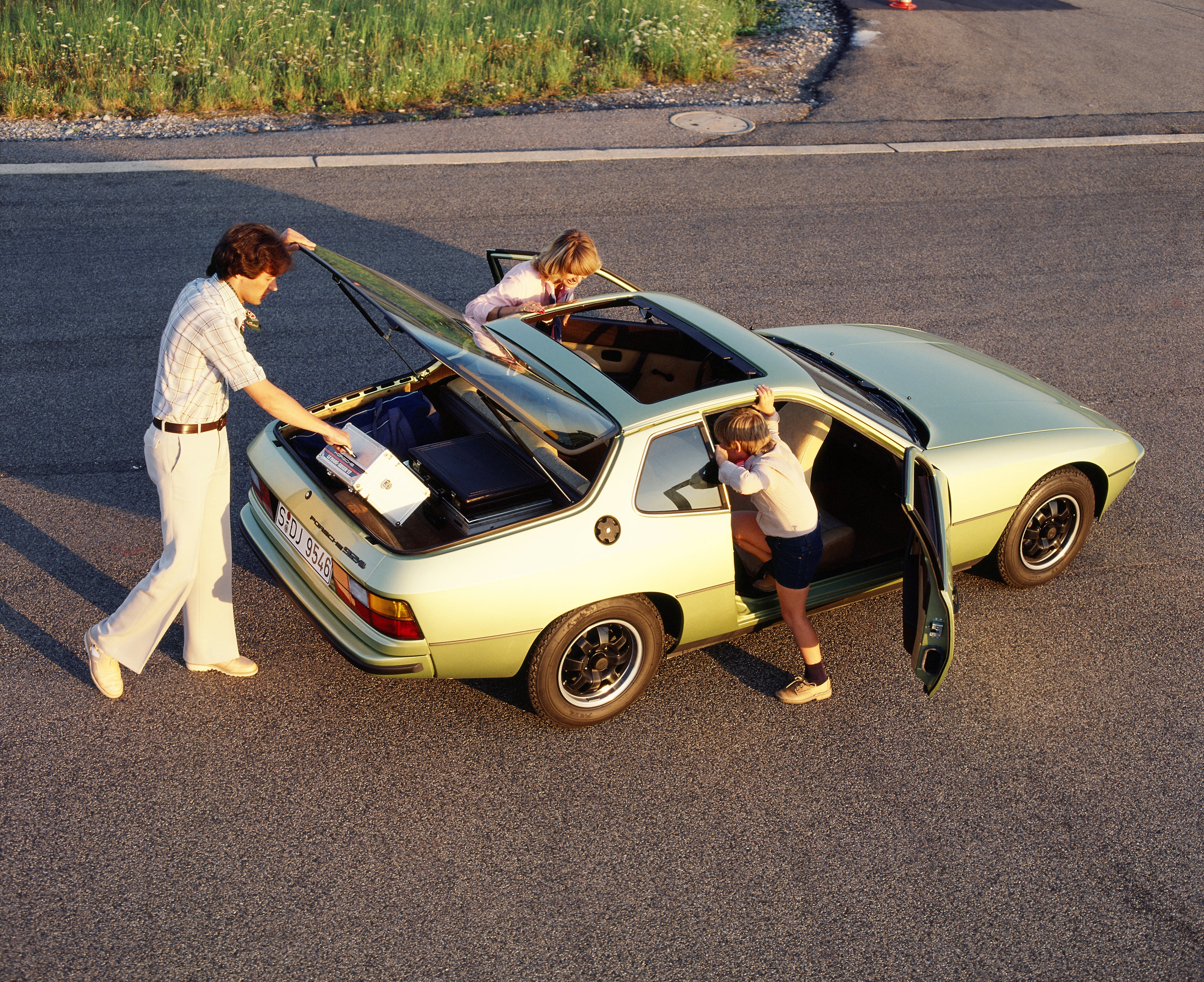 Affordable Vintage Models Porsche 924 open hatch