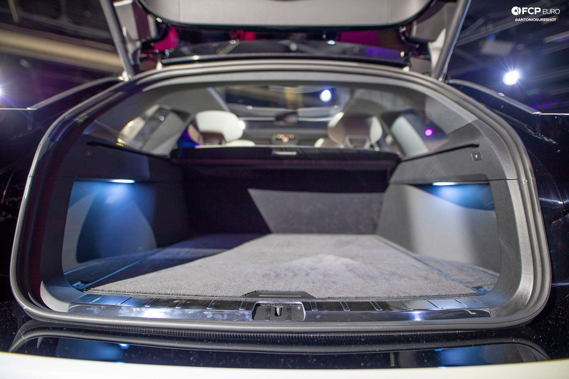 Volkswagen VW ID Vizzion Electric Future Petersen Museum