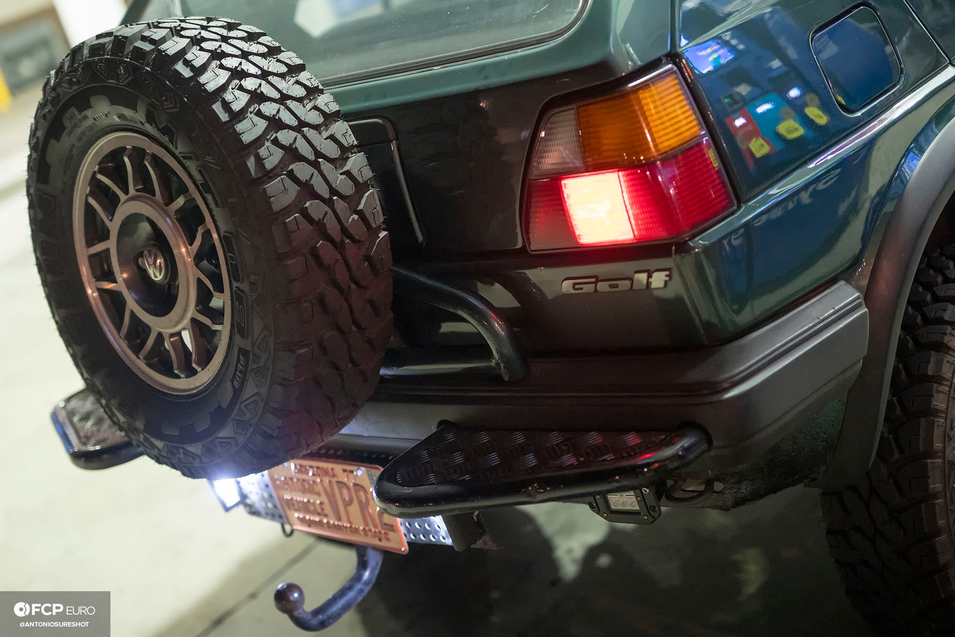 Turbo-Diesel VW Golf Country Rear Spare Wheel