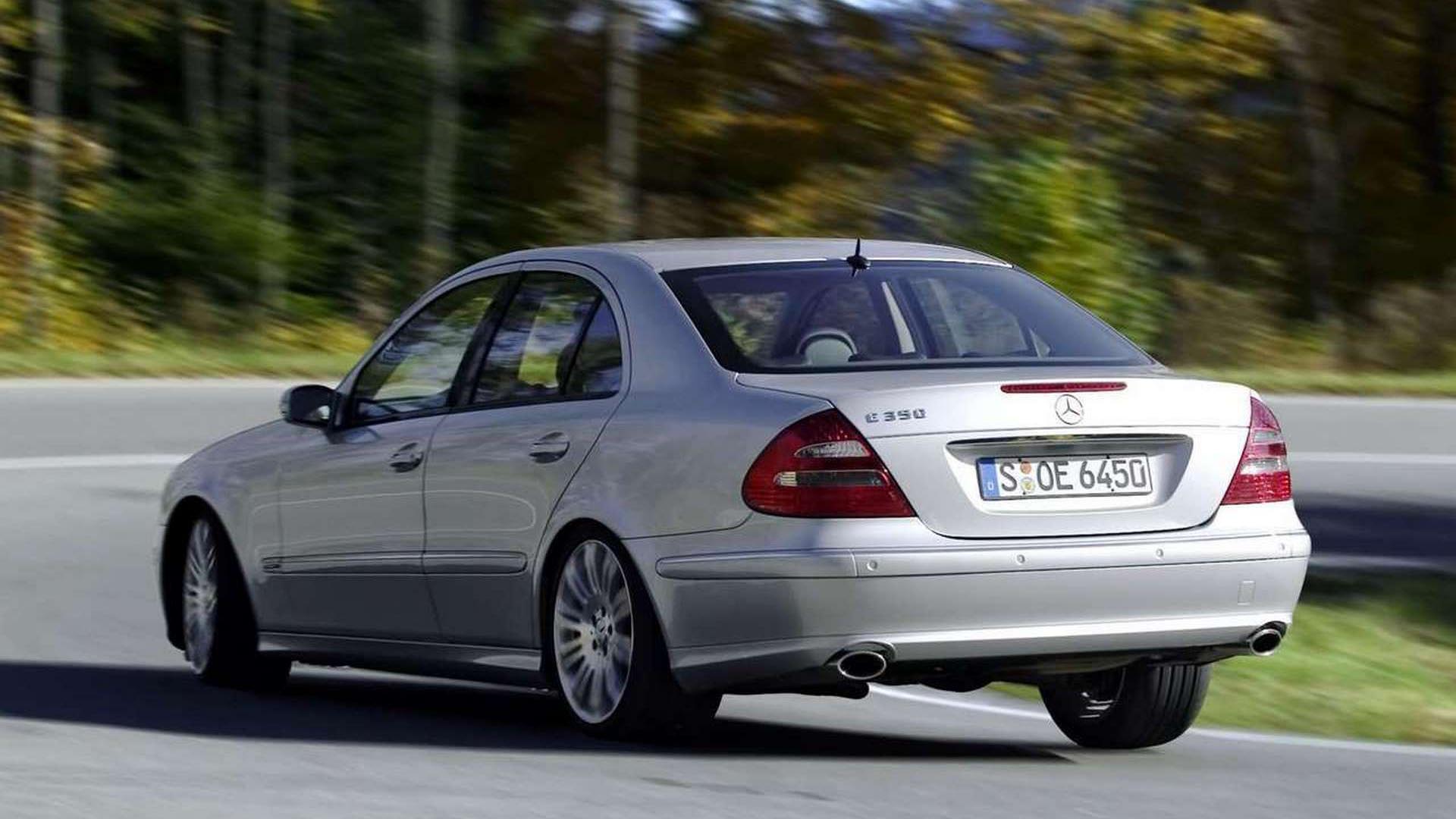 Cheap European Luxury Vehicles W211 rear view