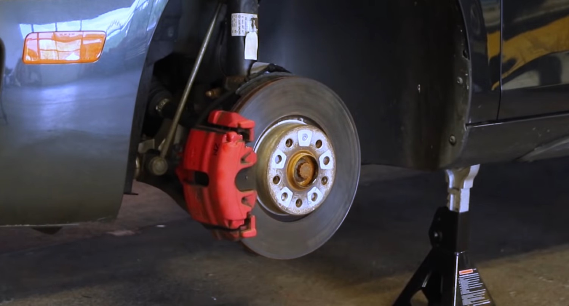 FCPEuro_Mk6_GLI_Brake_Guide_Stock_Front_Brakes