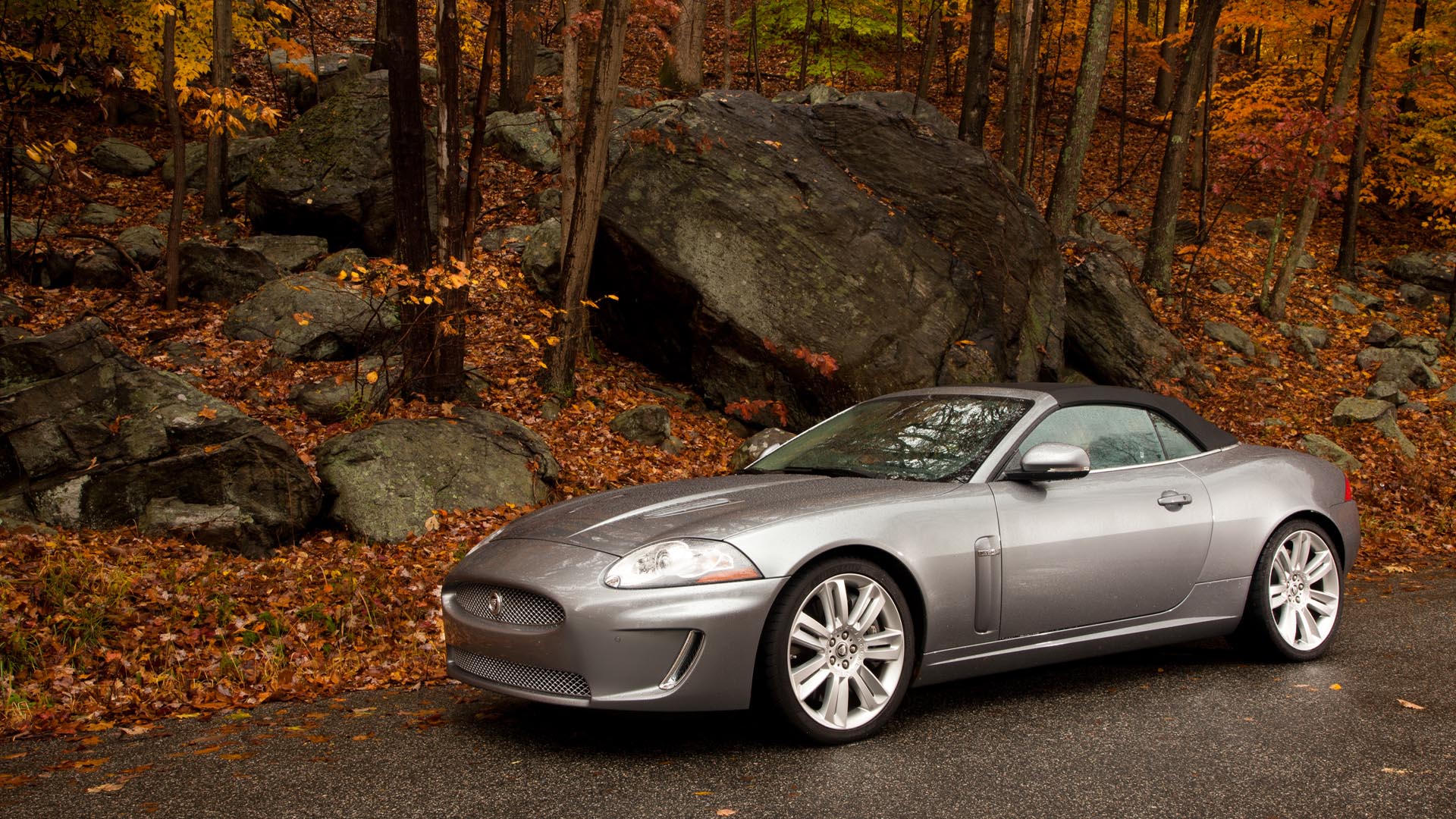 04-Jaguar-XKR-Convertible