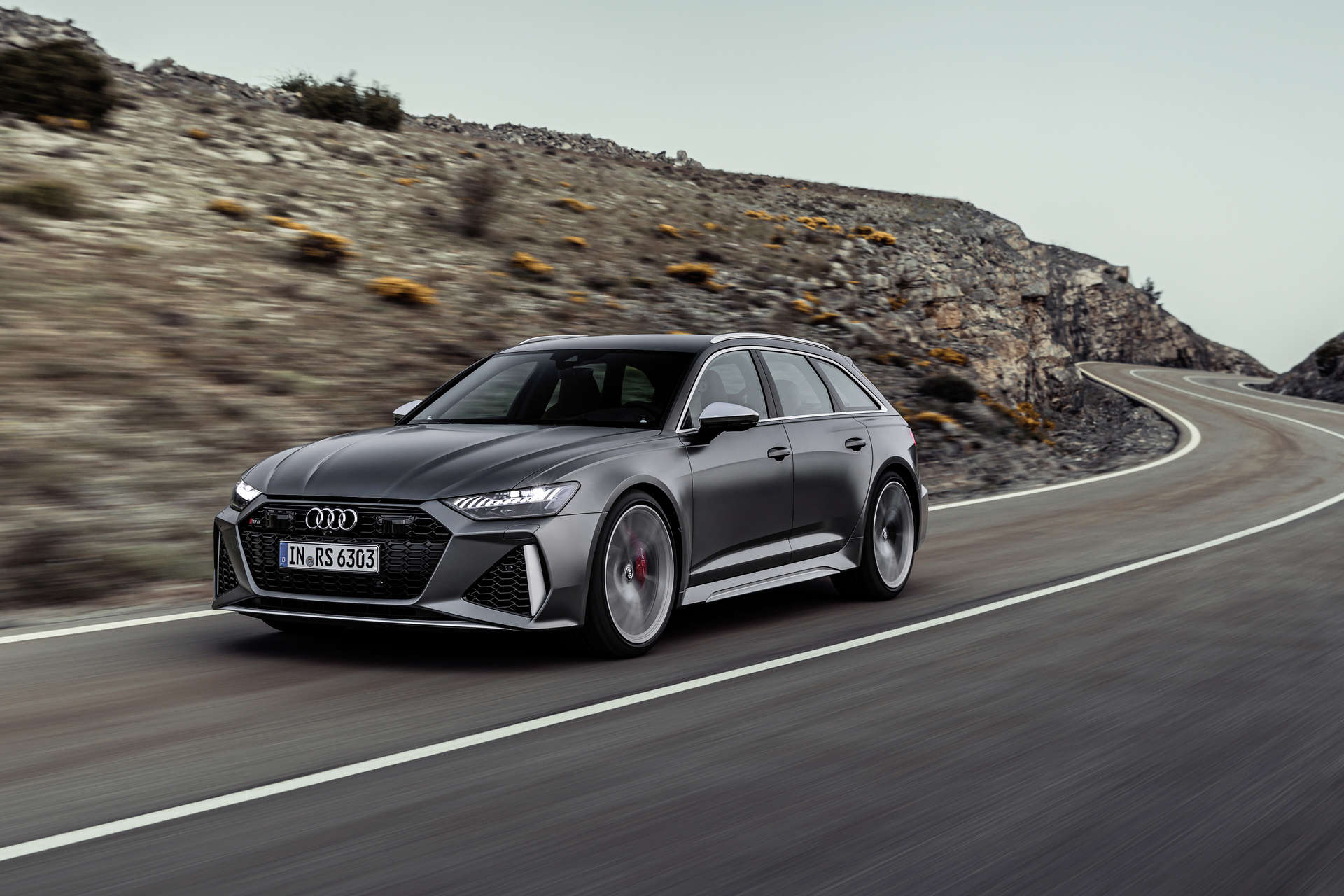audi-rs6-avant