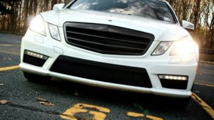 2010 Mercedes Benz E63 AMG Front Pad Replacement Tips (W212)
