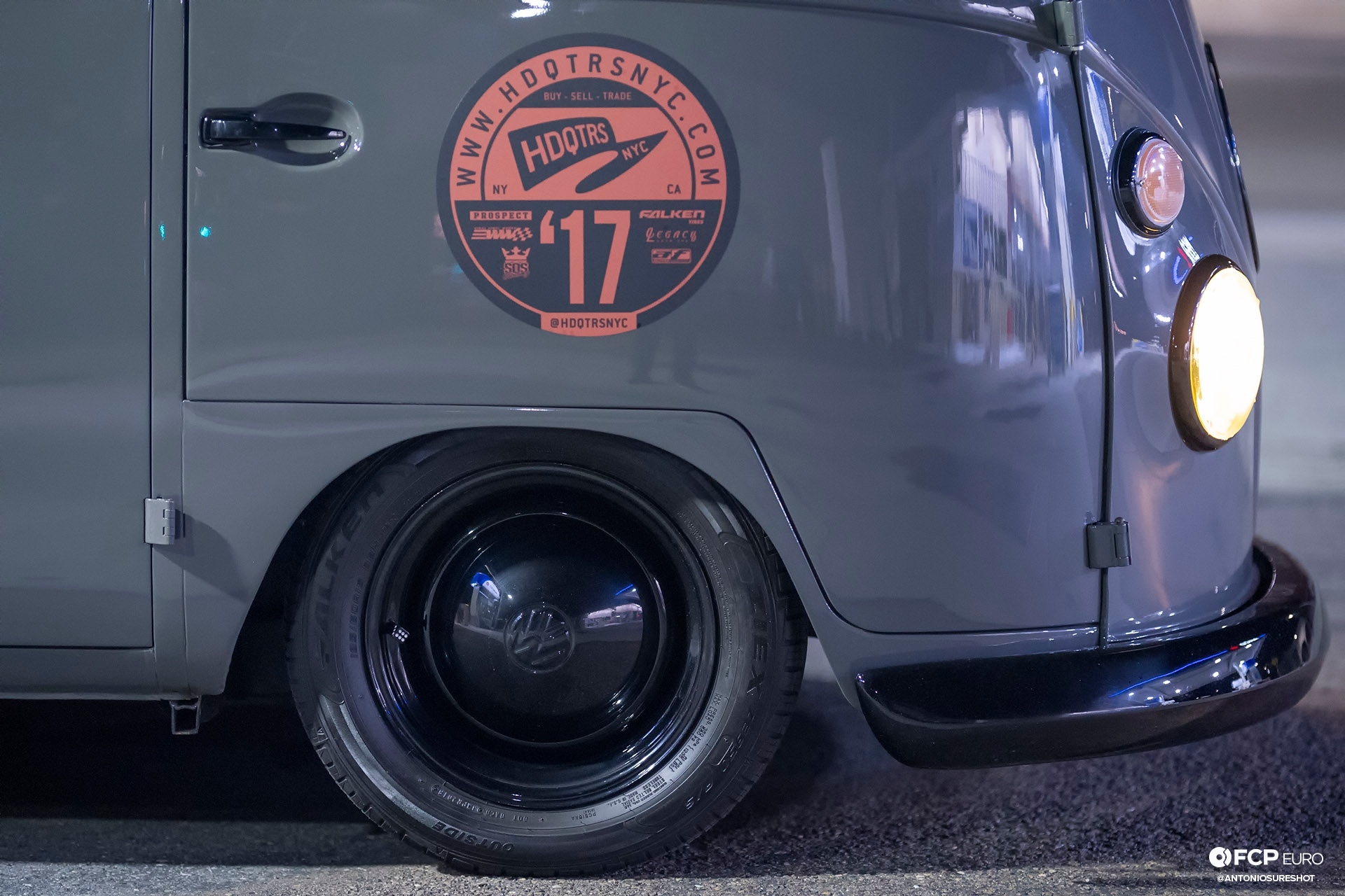 Vw Bus HDQTRS NYC A9A02283
