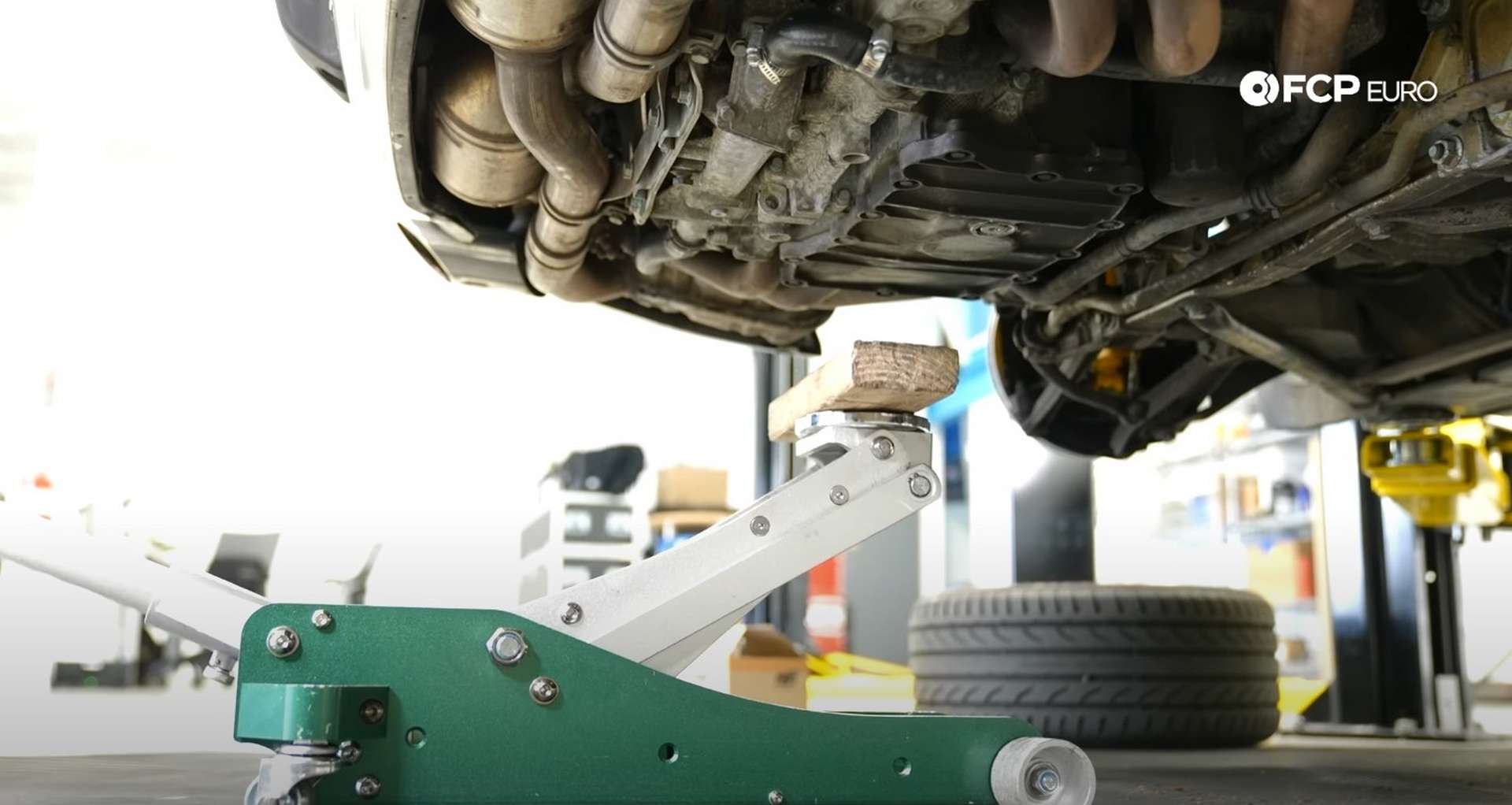 Porsche 996 Engine Mount Replacement jack support location