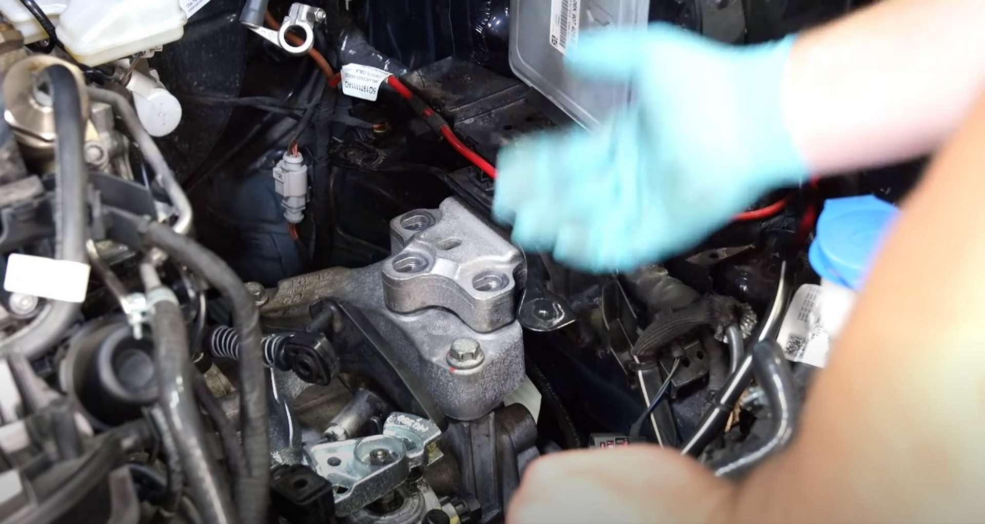 56-DIY_VW_GTI_Clutch-Job-Reinstalling-LSD